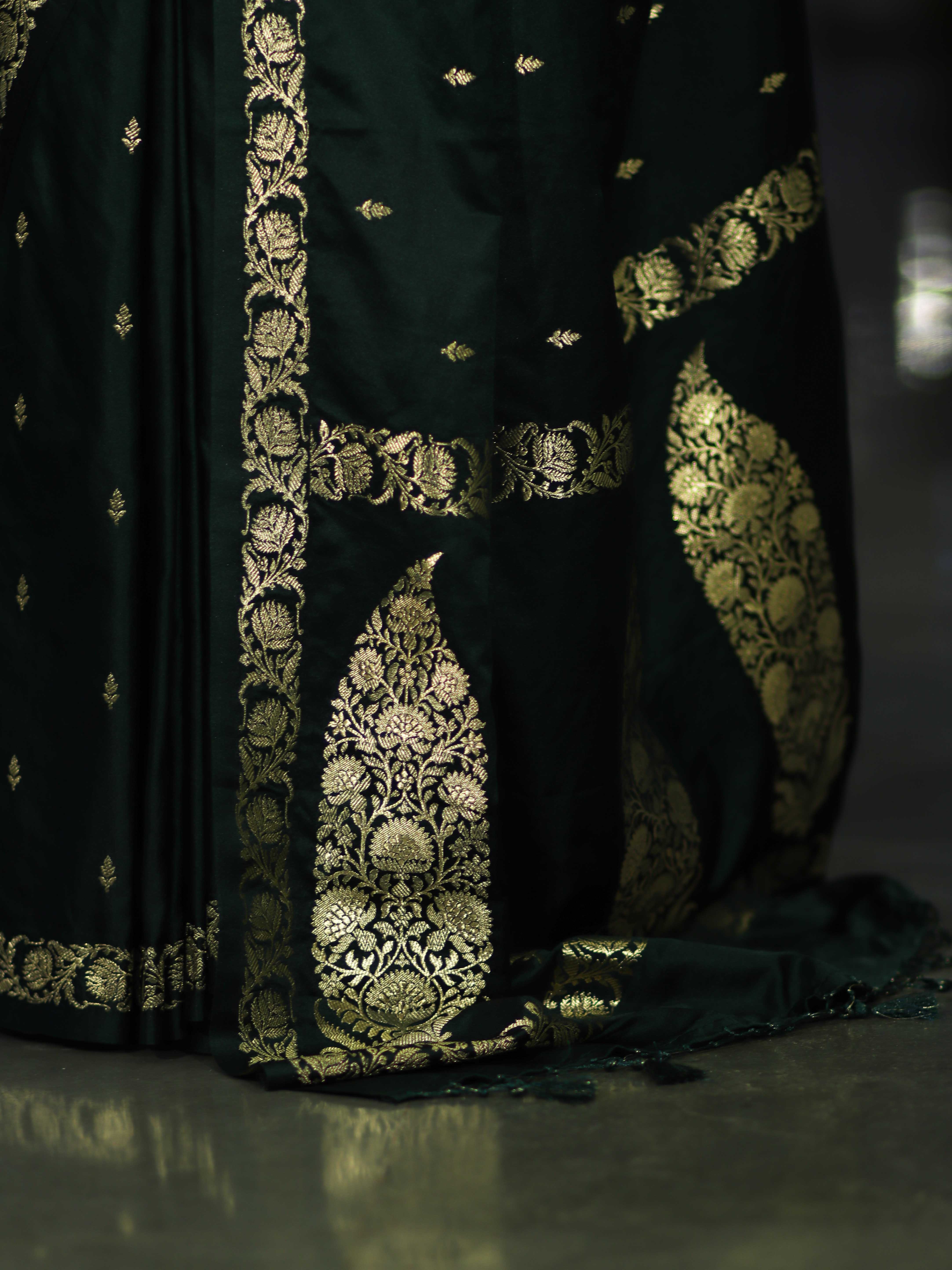 Banarasee Mashru Silk Saree With Zari Motifs & Floral Border-Deep Green
