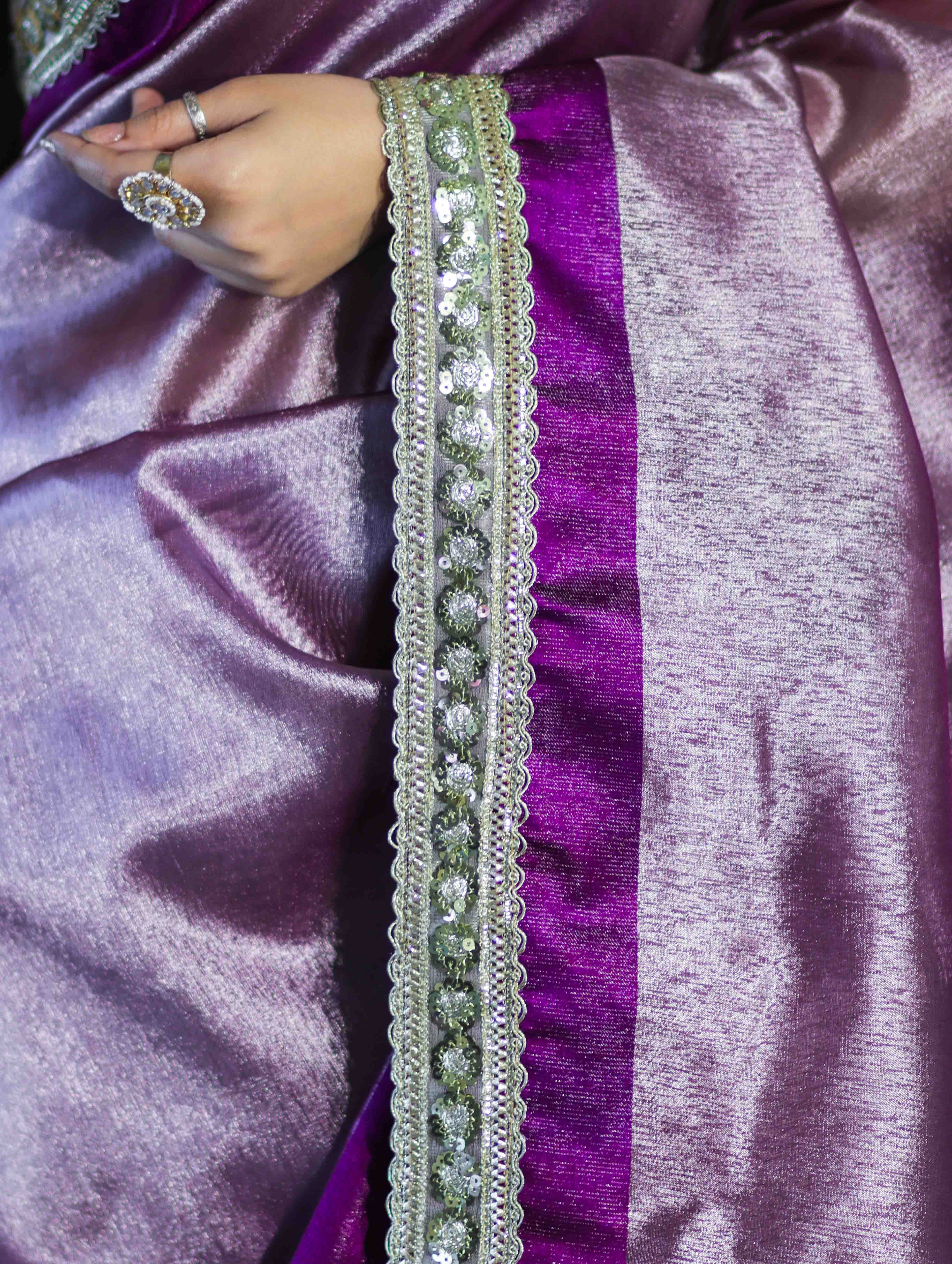 Banarasee Handloom Plain Tissue Saree With Lace Border-Purple