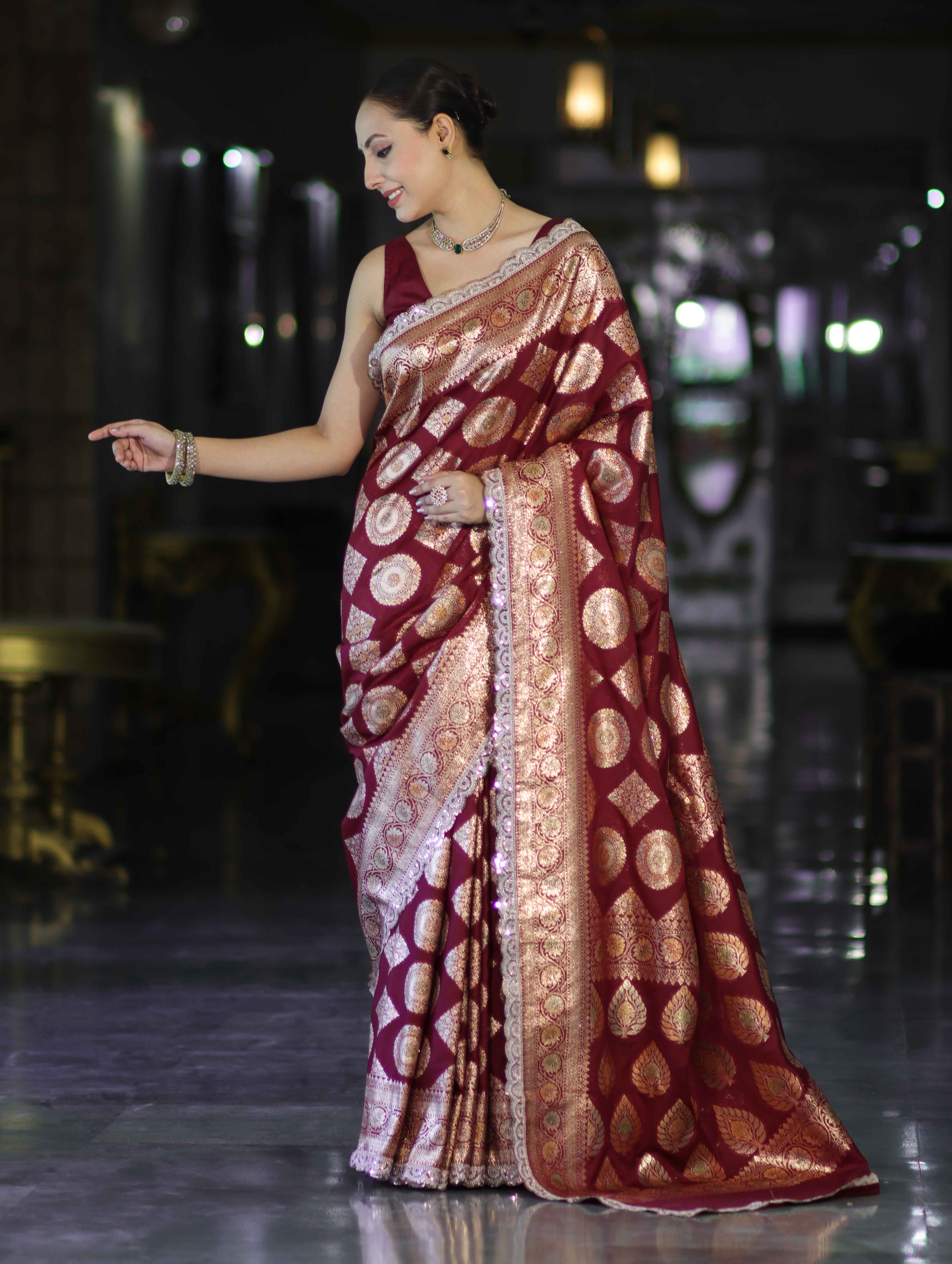 Banarasee Handloom Semi Silk Saree With Buta Design Zari Border & Lace-Burgundy