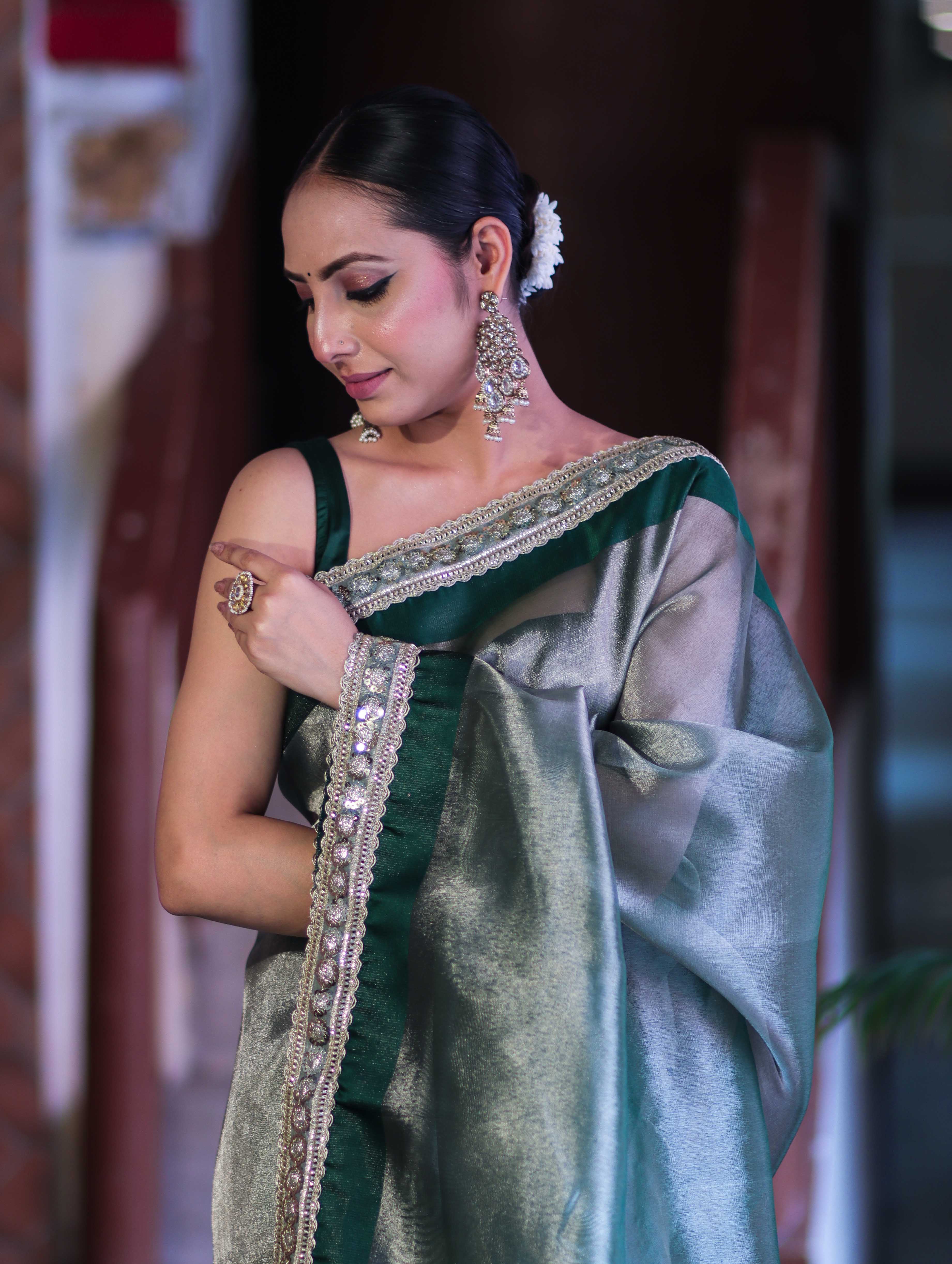 Banarasee Handloom Plain Tissue Saree With Lace Border-Green