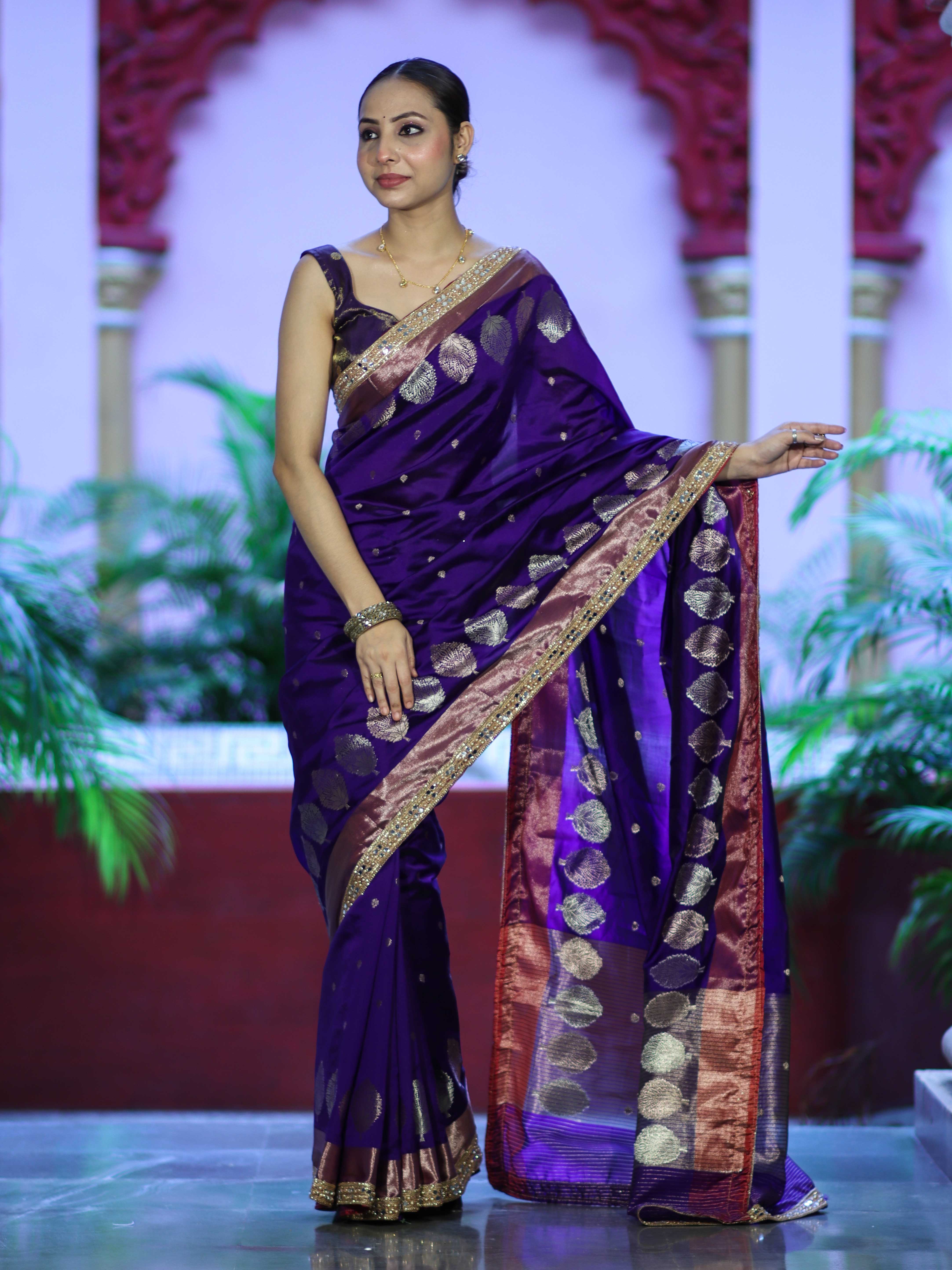 Banarasee Handloom Semi Silk Saree With Sona Rupa Zari Buti Design & Lace Border-Violet