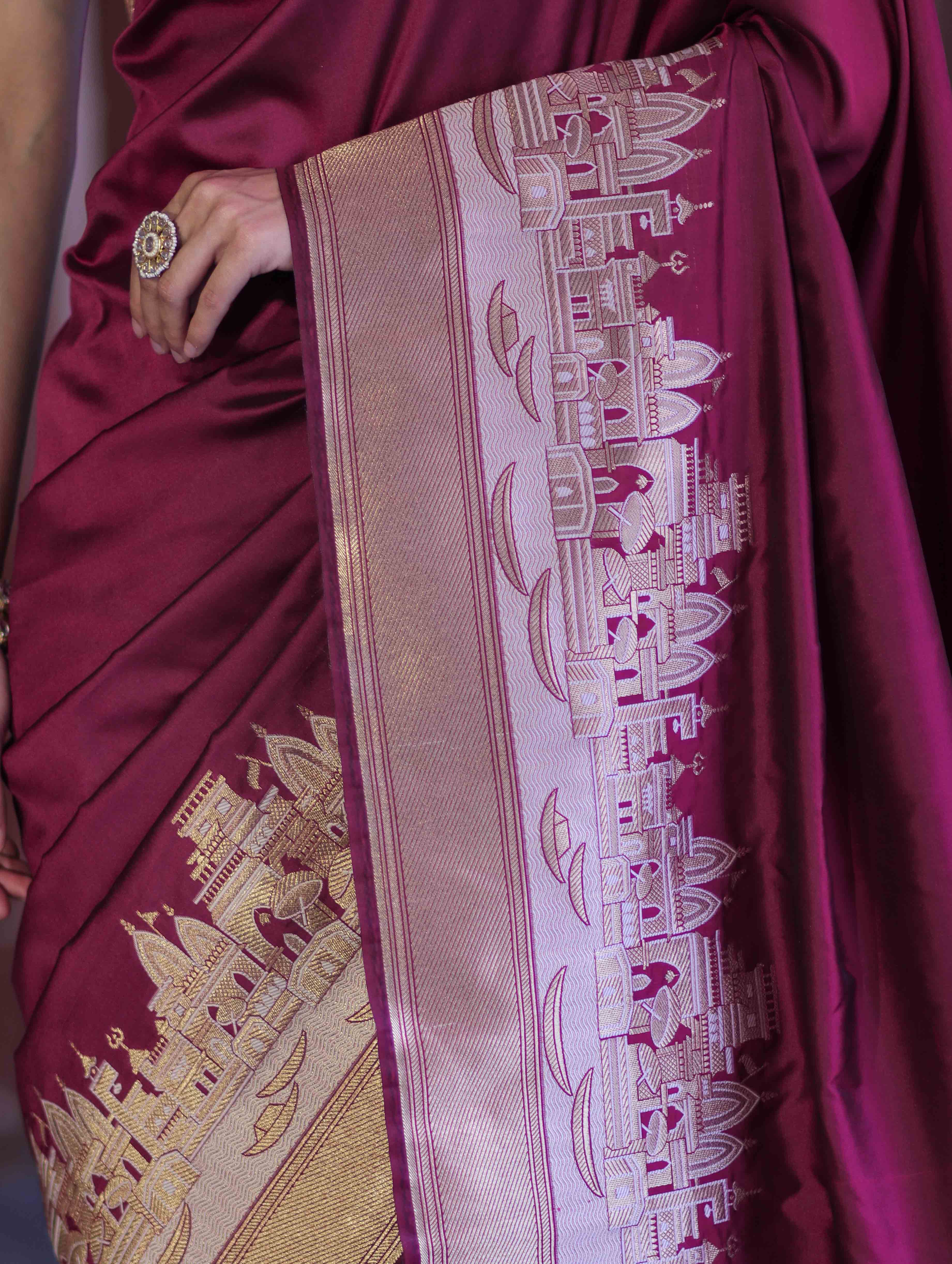 Banarasee Handloom Plain Semi Katan Saree With Ganga Ghat Zari Border-Burgundy
