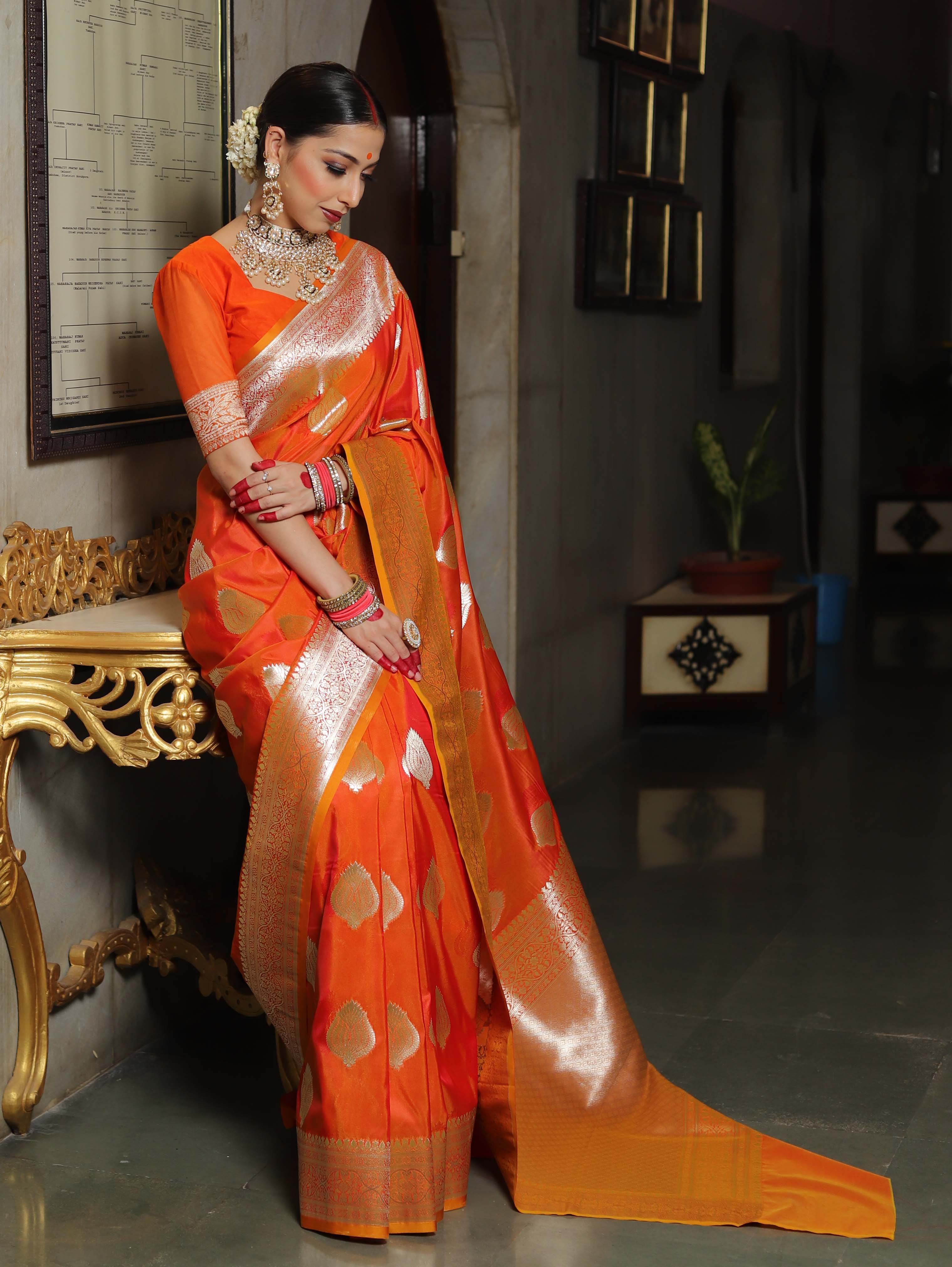 Banarasee Handwoven Semi-Katan Tanchoi Weaving Floral Border Saree-Orange