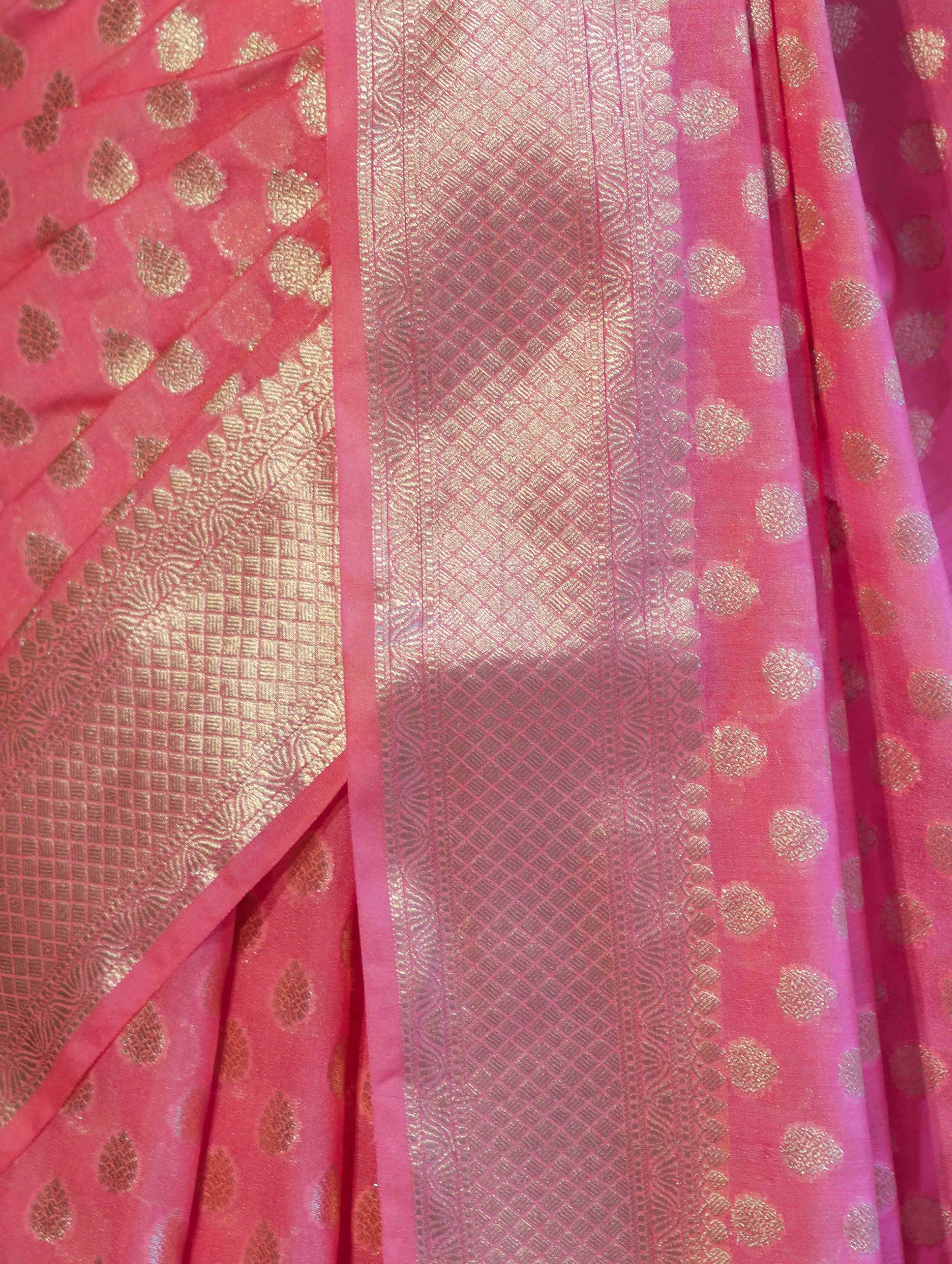 Banarasee Handwoven Georgette Saree With Zari Buta Design & Border-Peachy Pink