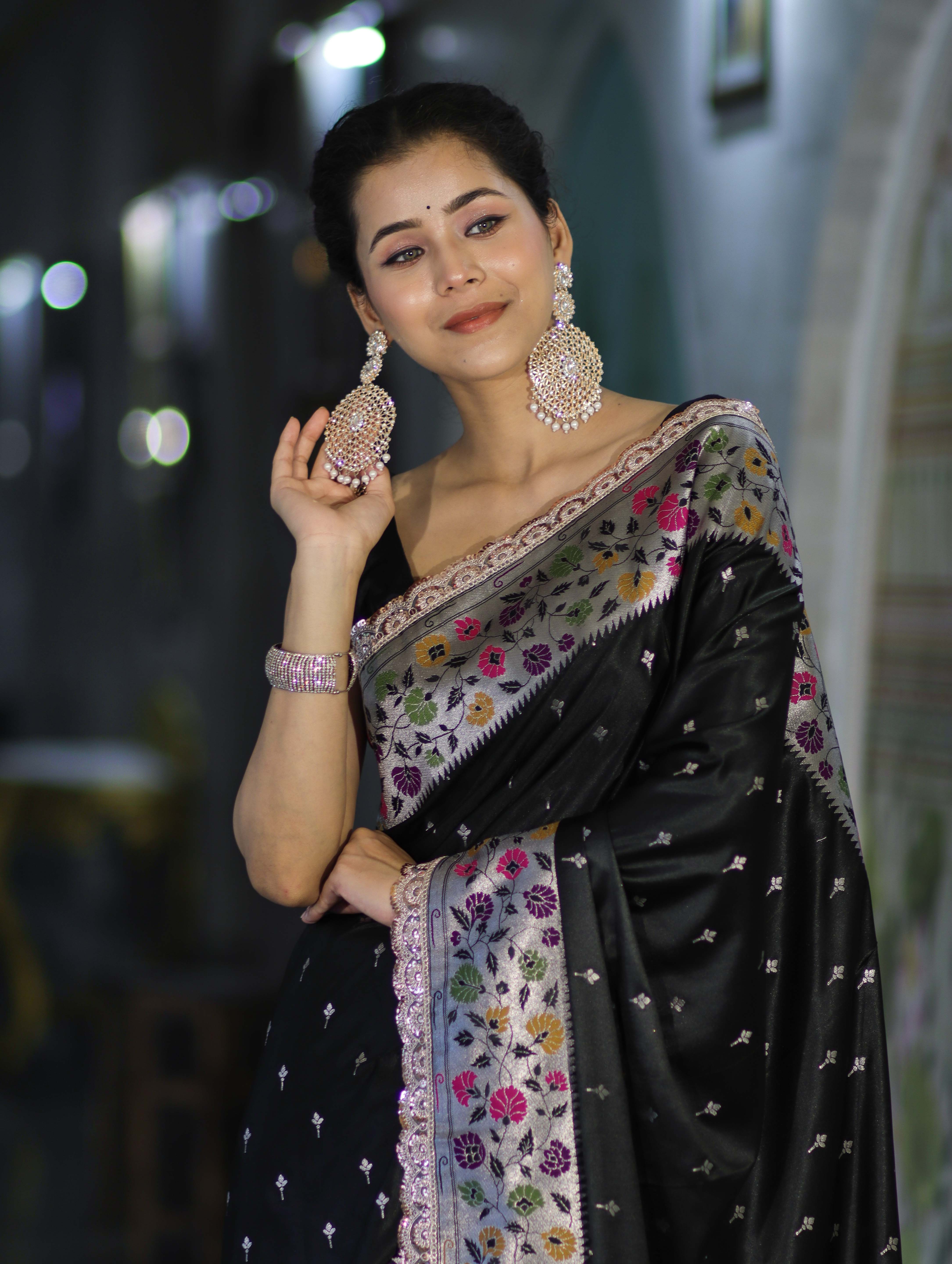 Banarasee Handloom Mashru Silk Saree With Buti Design Meenadar Border & Pallu-Black