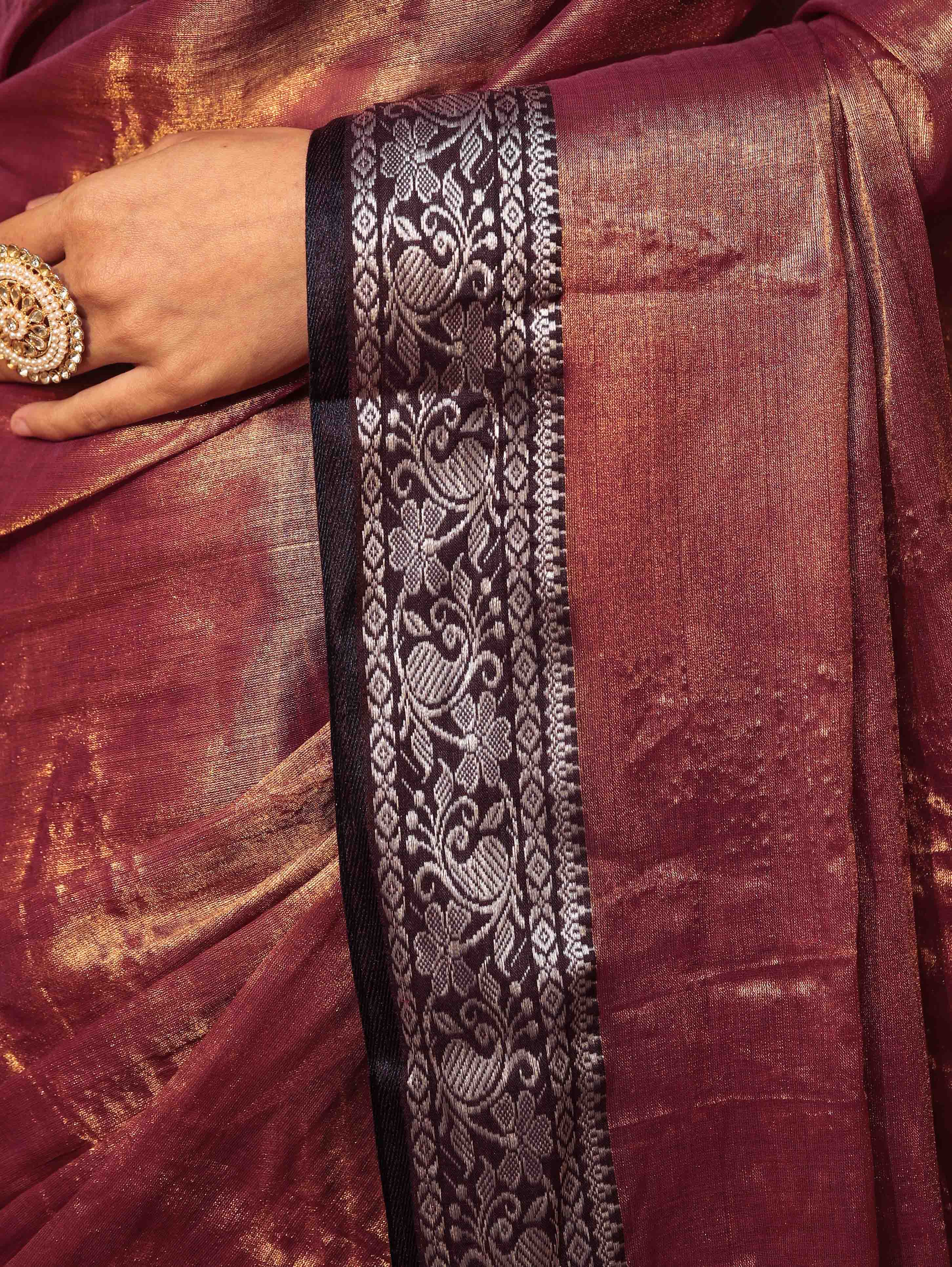 Banarasee Dual Shaded Linen Tissue Saree With Floral Border-Gold