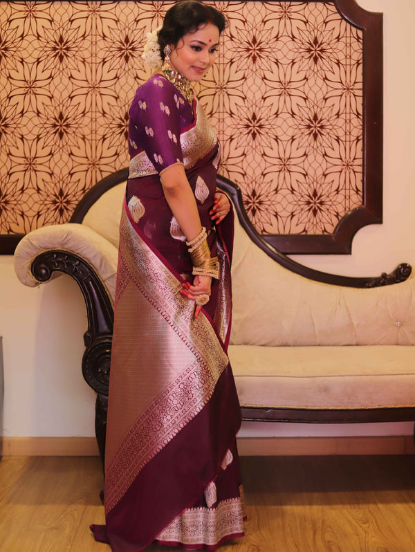 Banarasee Handwoven Semi-Katan Tanchoi Weaving Floral Border Saree-Wine