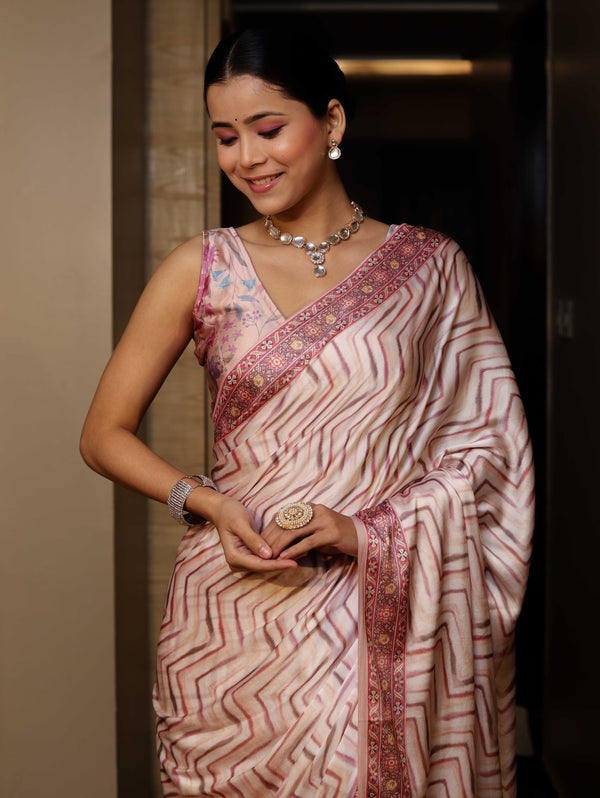 Banarasee Handwoven Satin Zigzag Printed Saree-Pastel Peach