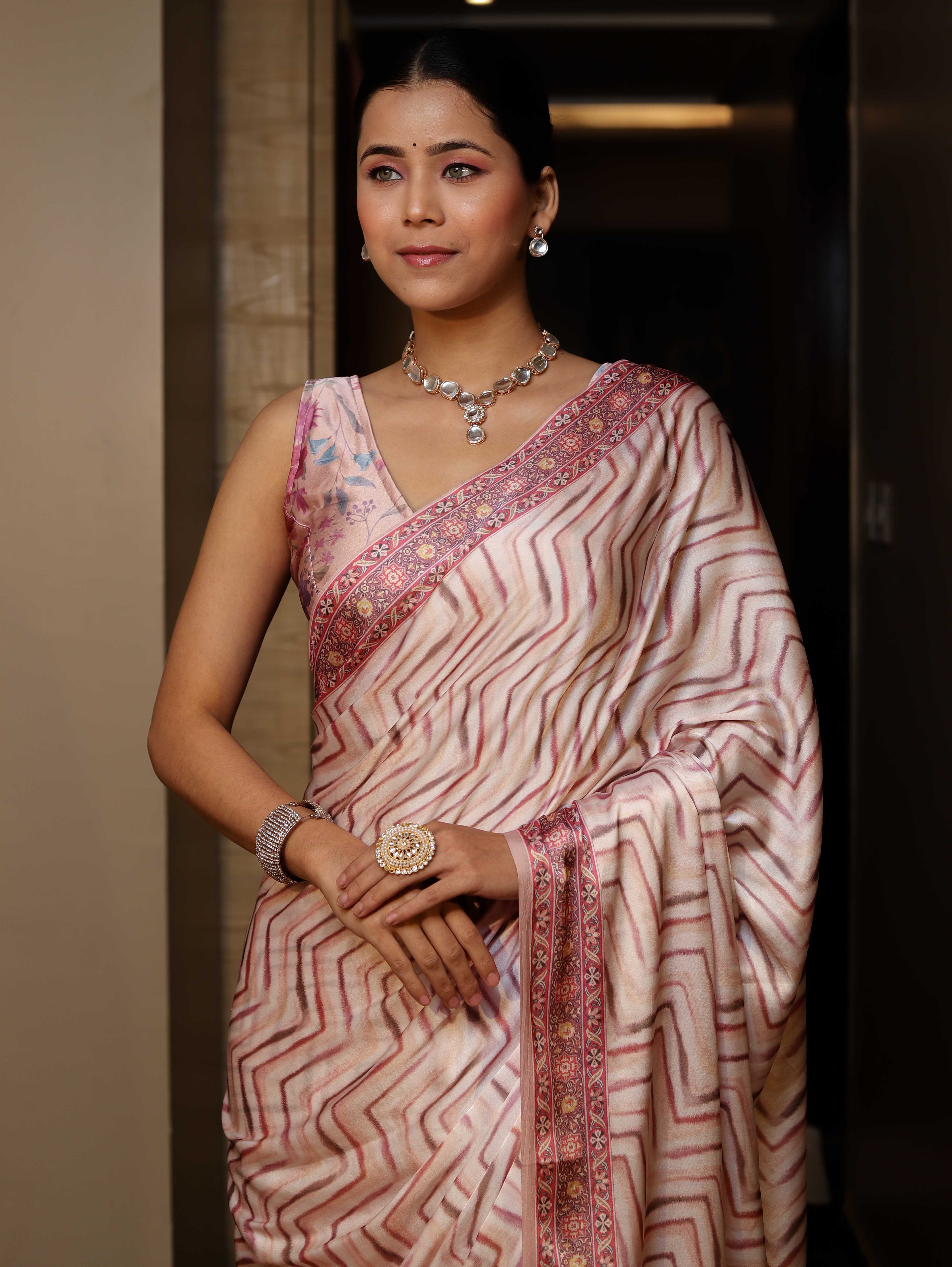 Banarasee Handwoven Satin Zigzag Printed Saree-Pastel Peach
