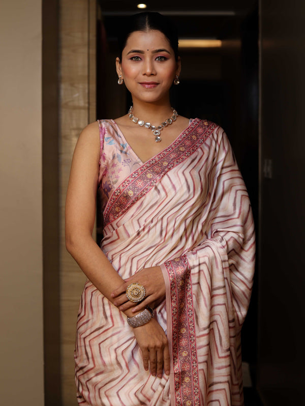 Banarasee Handwoven Satin Zigzag Printed Saree-Pastel Peach