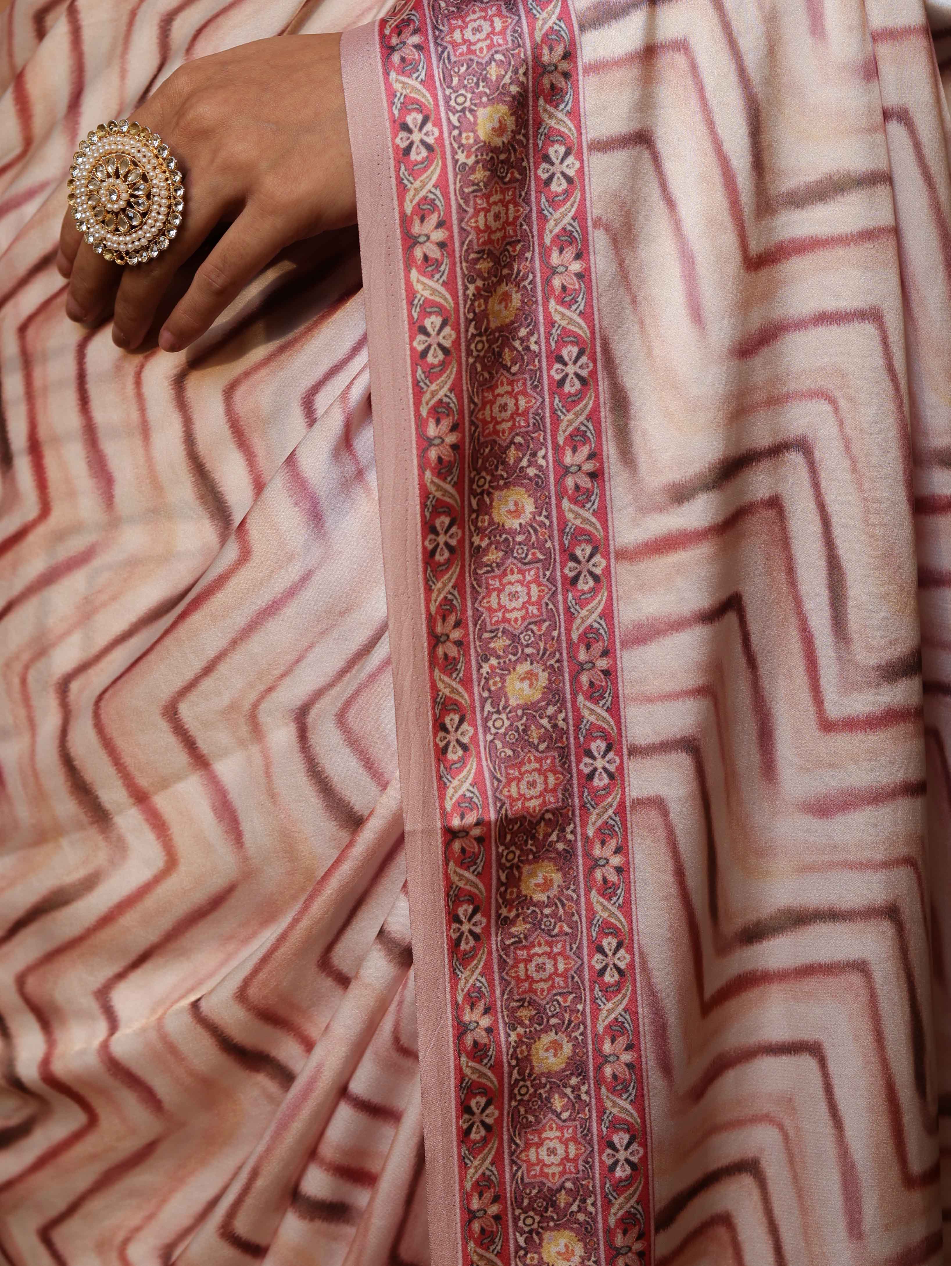Banarasee Handwoven Satin Zigzag Printed Saree-Pastel Peach