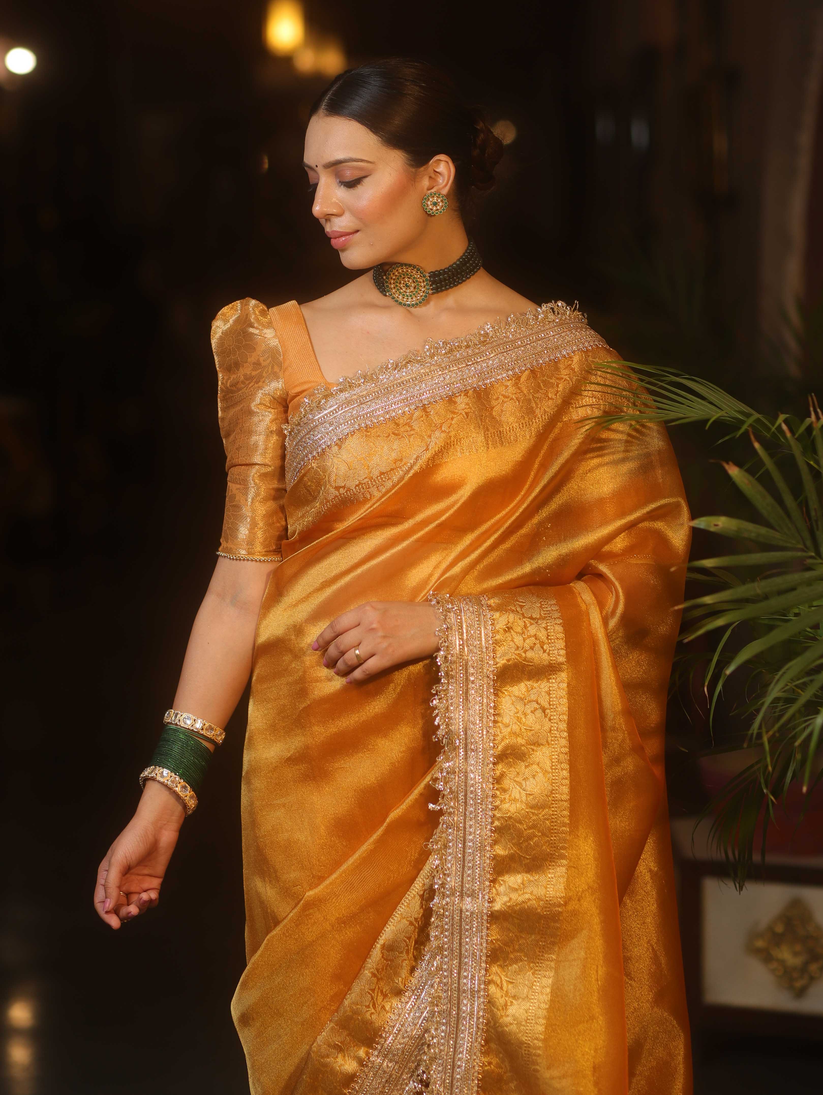 Banarasee Handwoven Plain Tissue Saree With Zari Border & Lace-Gold