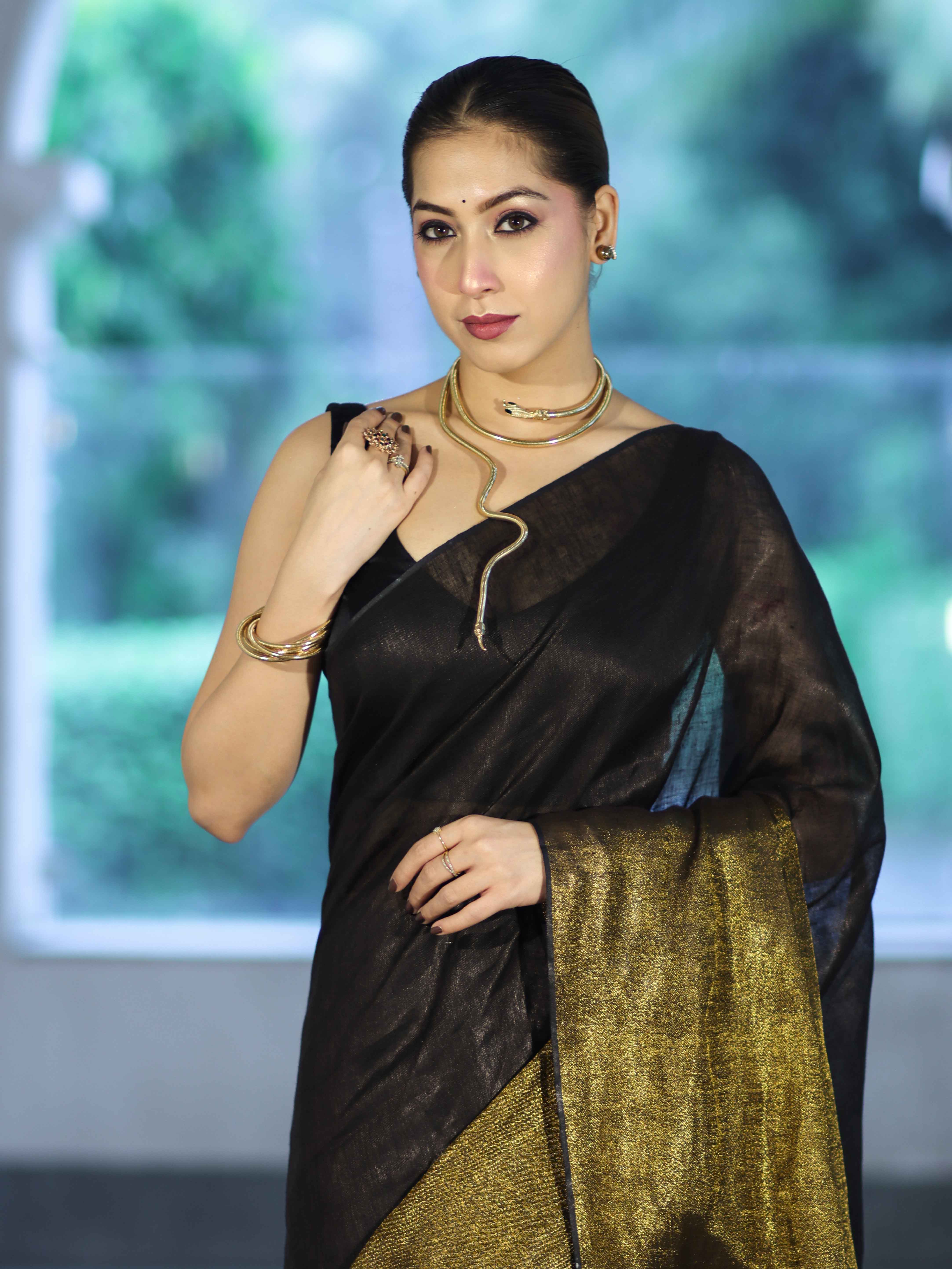 Bhagalpur Handloom Dual Color Linen Tissue Metallic Shine Saree-Black & Gold