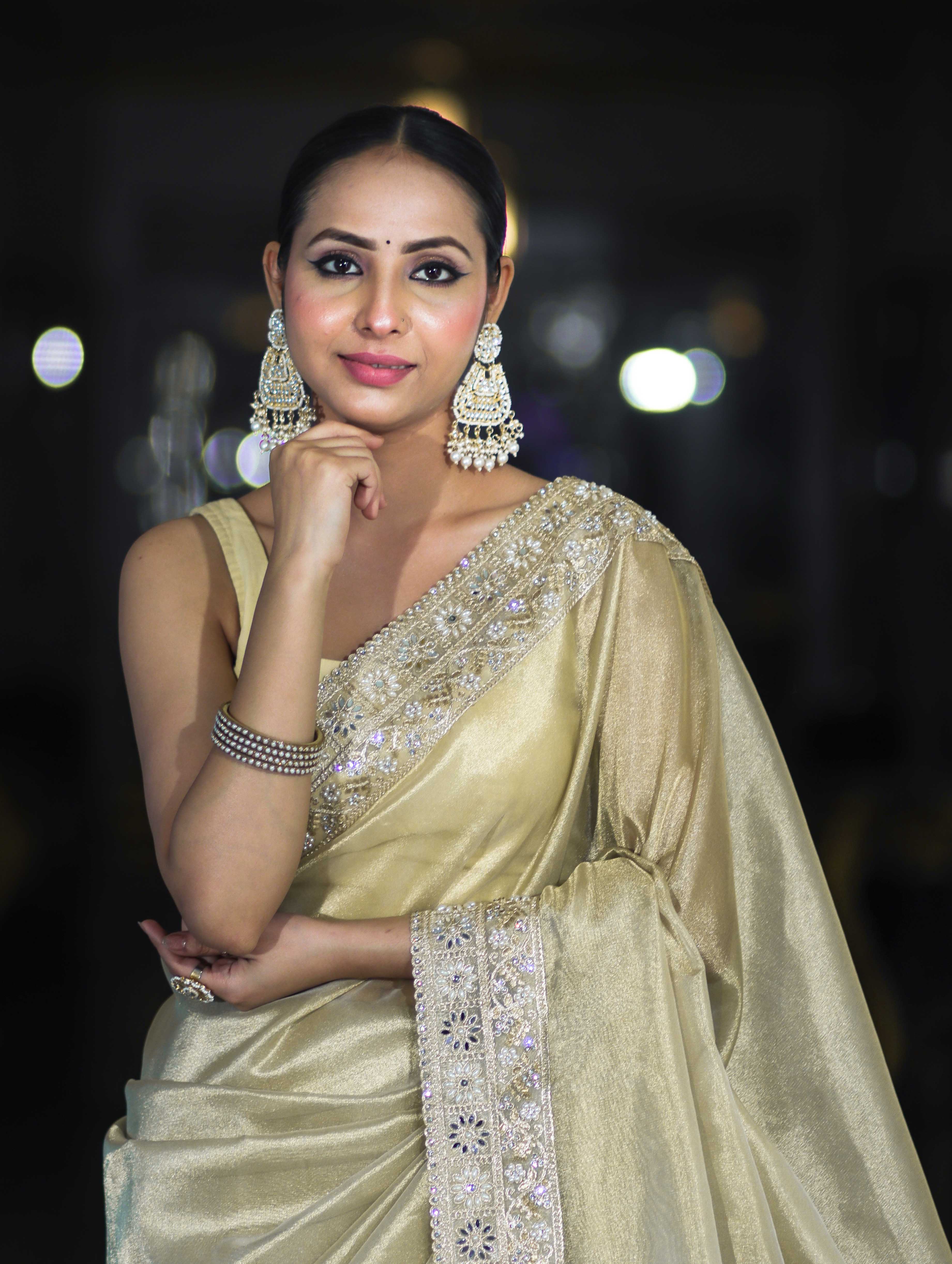 Banarasee Handloom Plain Tissue Saree With Lace Border-Cream