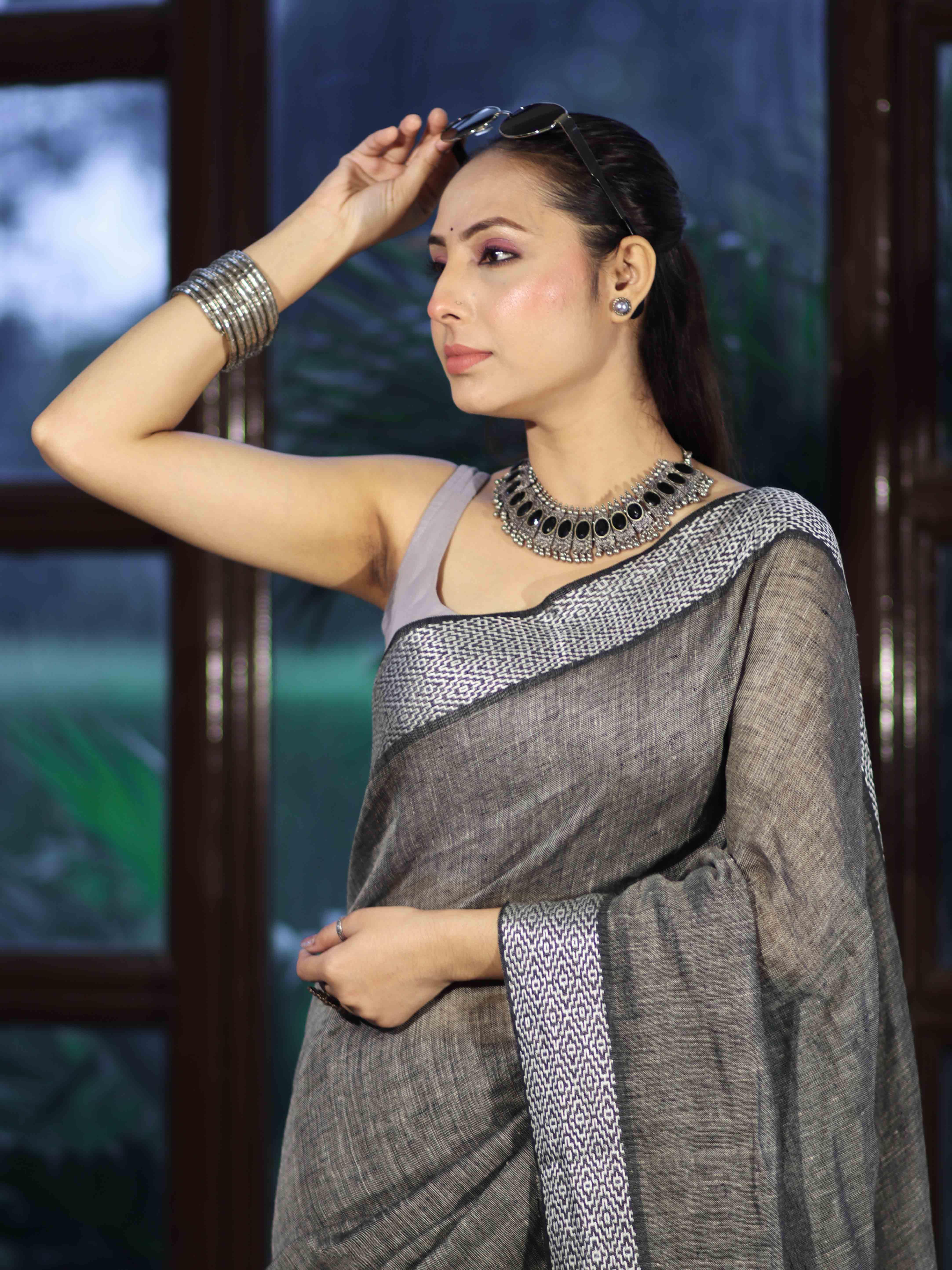 Bhagalpur Handloom Pure Linen Cotton Saree With Resham Embroidered Border-Grey