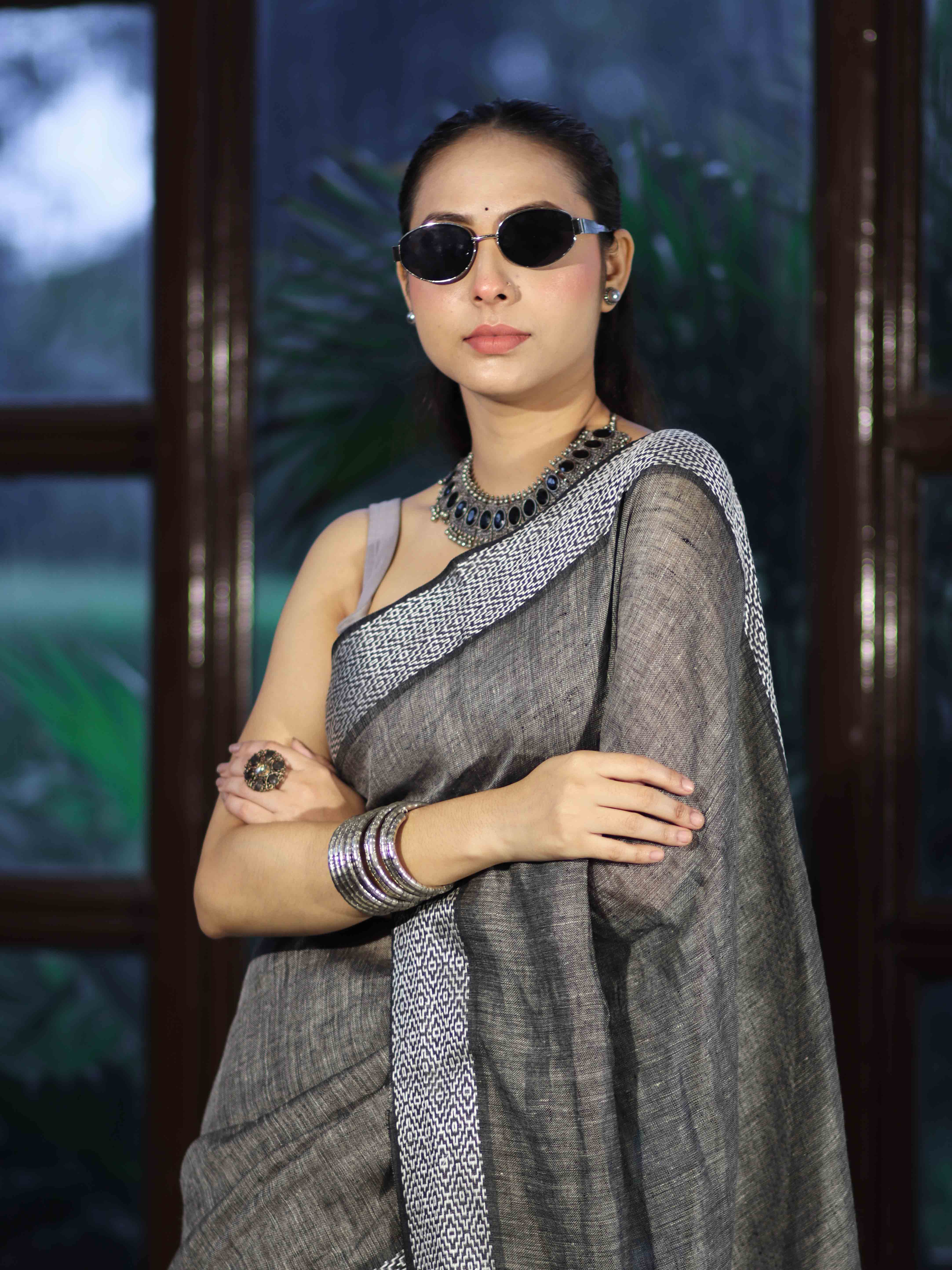 Bhagalpur Handloom Pure Linen Cotton Saree With Resham Embroidered Border-Grey