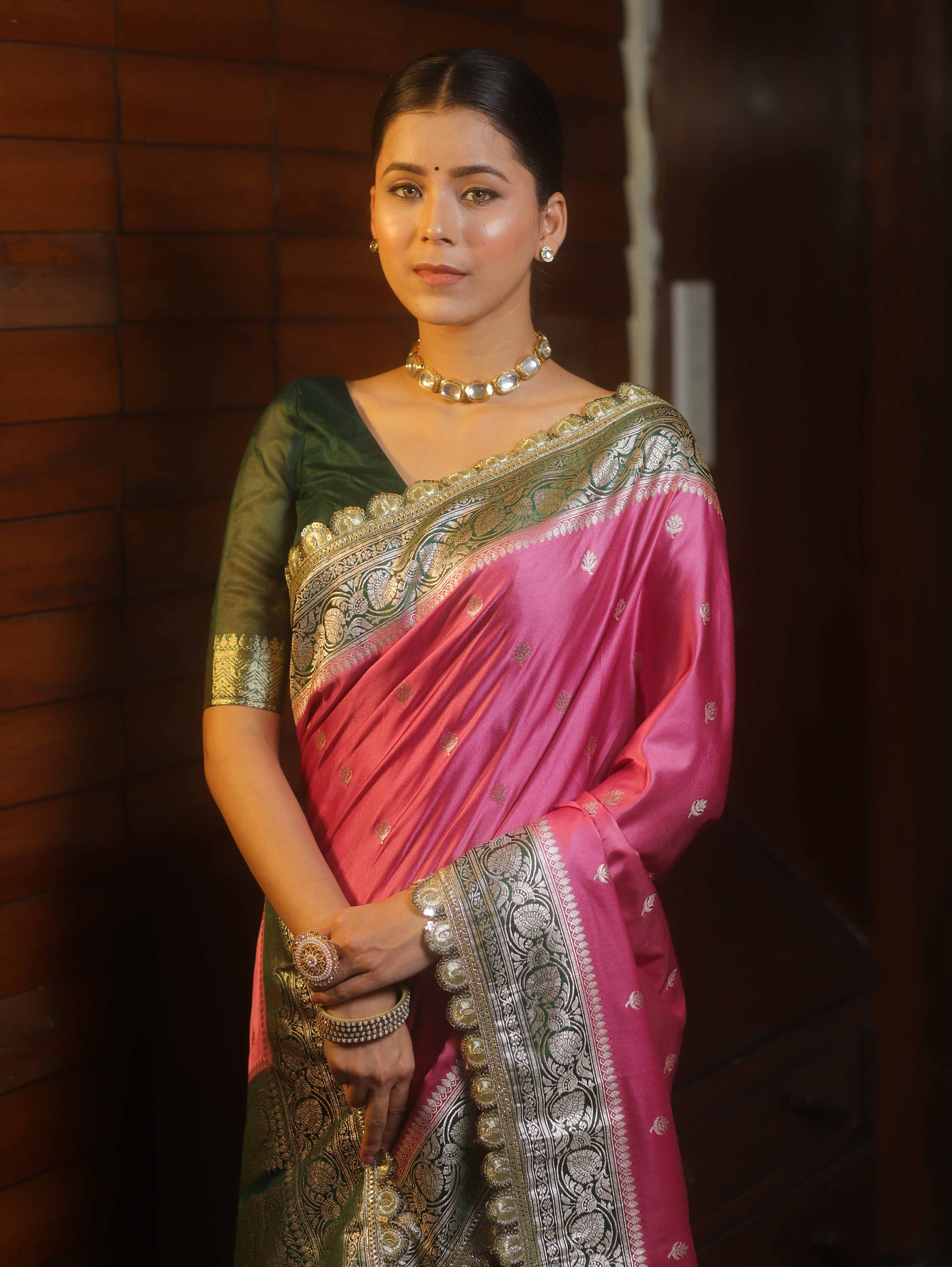 Banarasee Handloom Mashru Silk Saree With Contrast Zari Border & Lace-Onion Pink & Green