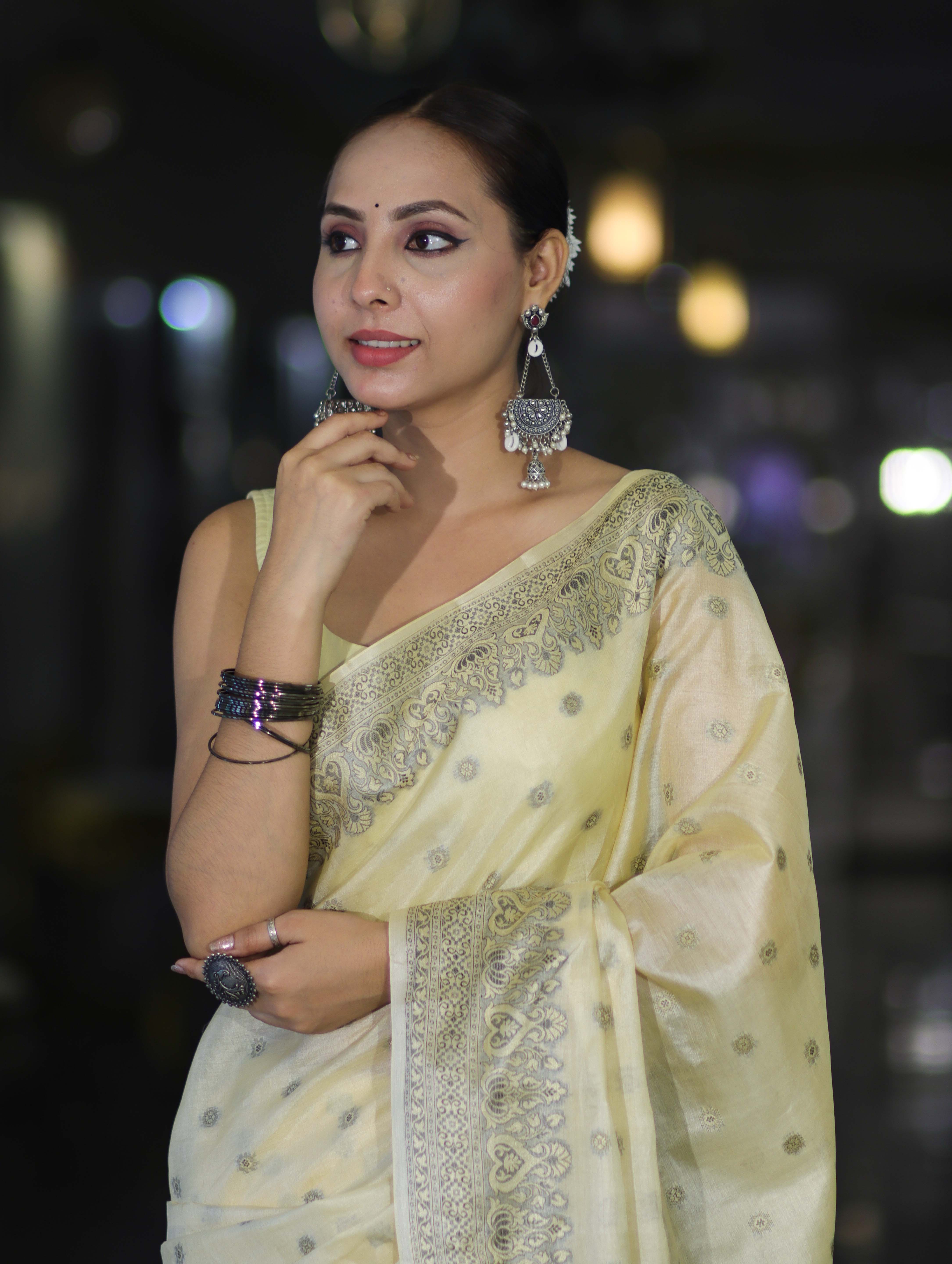 Banarasee Handwoven Pure Tussar Saree With Woven Resham Design-Light Yellow