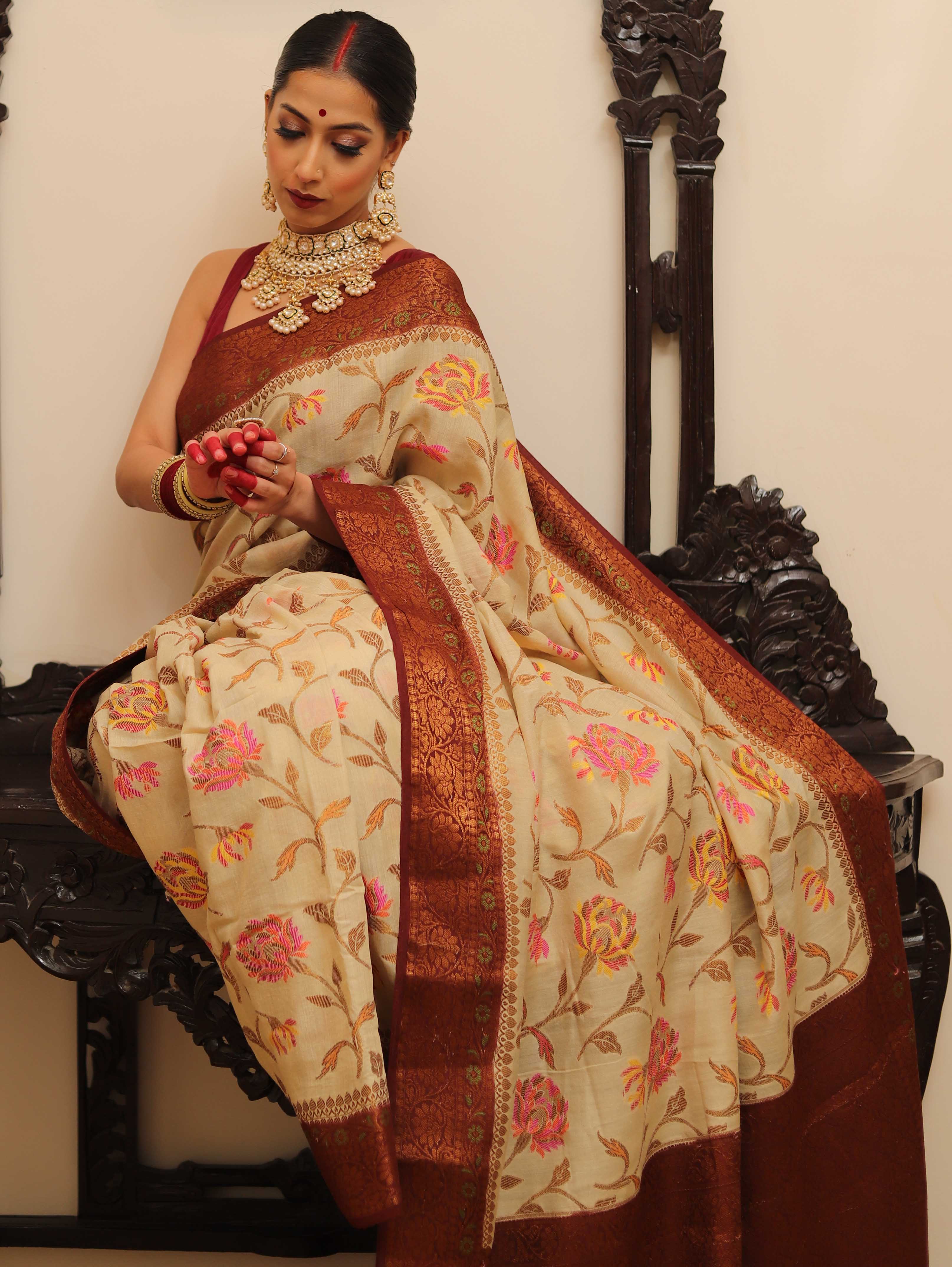 Banarasee Handloom Pure Chiniya Silk Saree With Zari & Resham Work & Contrast Border-White & Brown