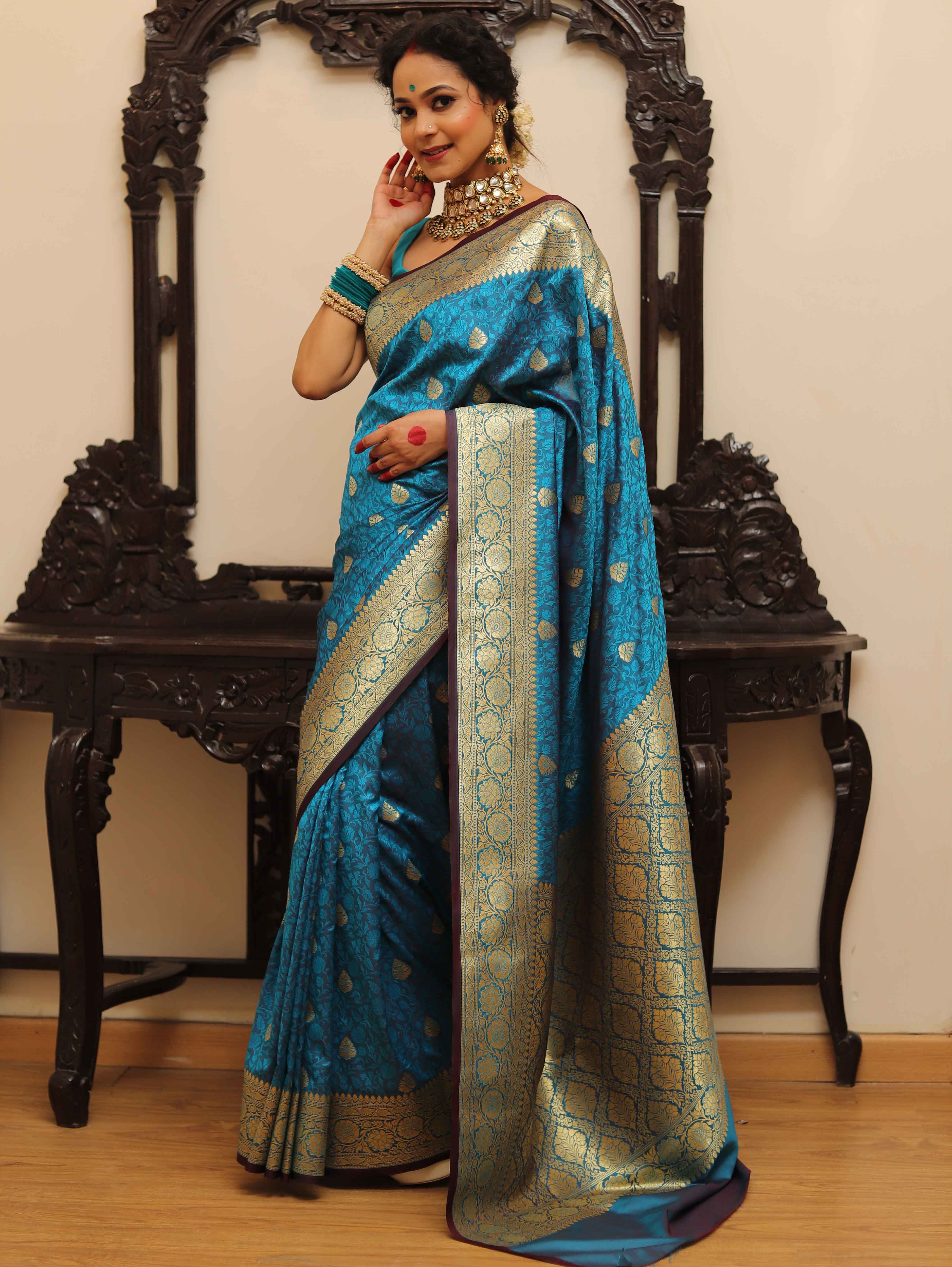 Banarasee Handwoven Semi-Katan Tanchoi Weaving Floral Border Saree-Blue