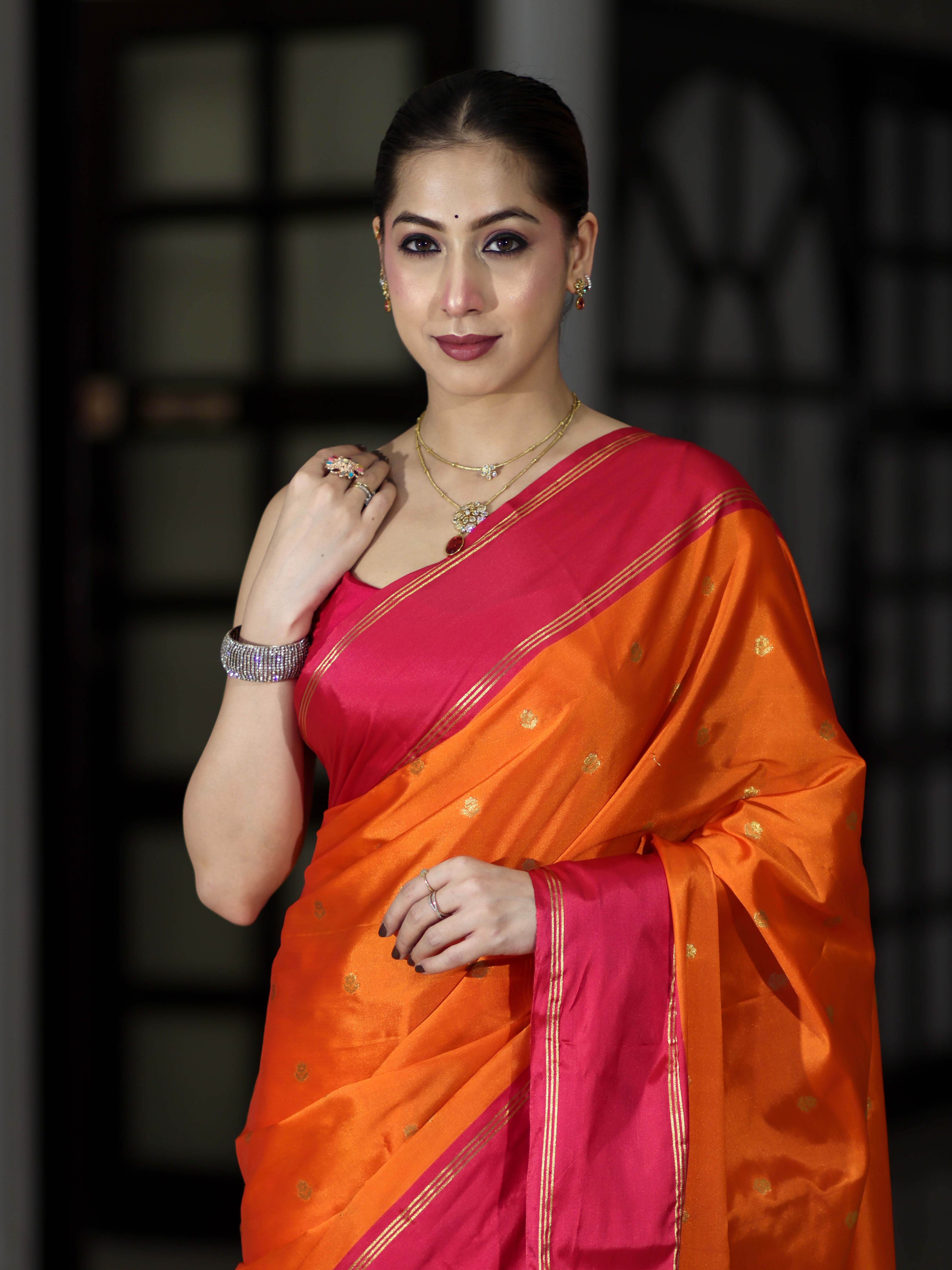 Banarasee Handloom Semi Silk Saree With Floral Buti Design & Contrast Border-Orange & Pink