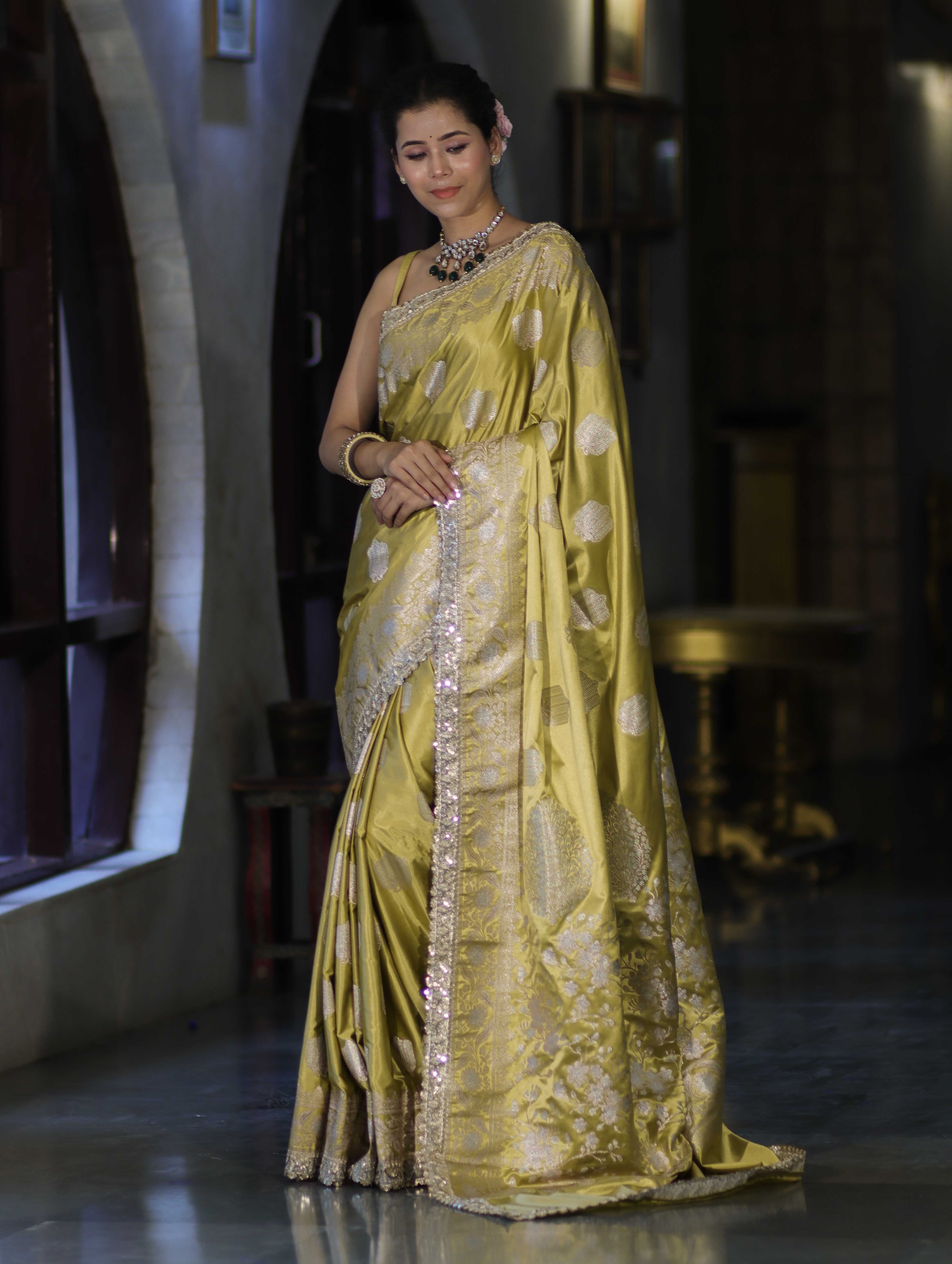 Banarasee Handloom Mashru Silk Saree With Sona Rupa Zari Work Border & Lace-Light Yellow