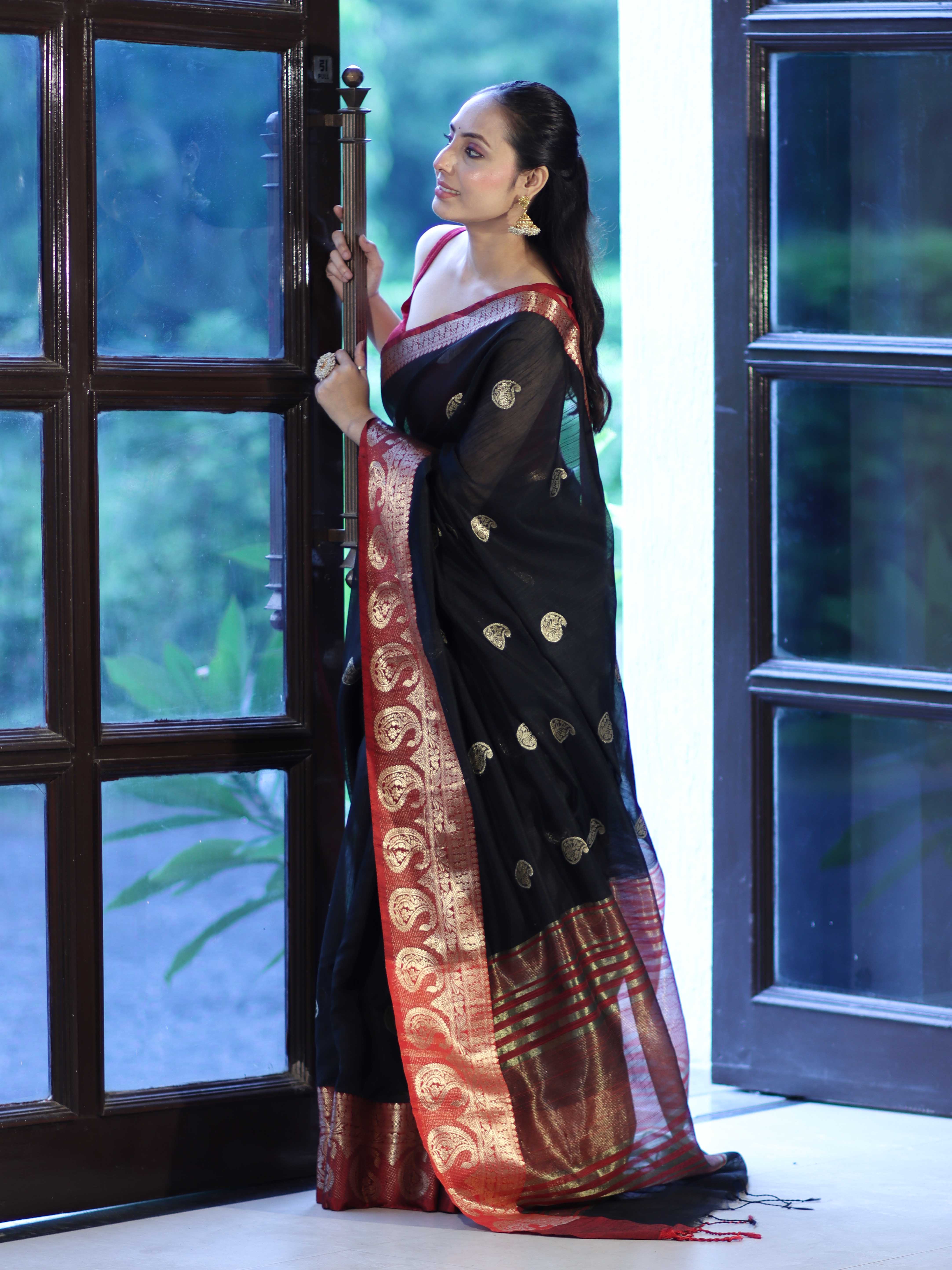 Banarasee Handloom Cotton Silk Saree With Zari Work & Contrast Border-Black & Maroon