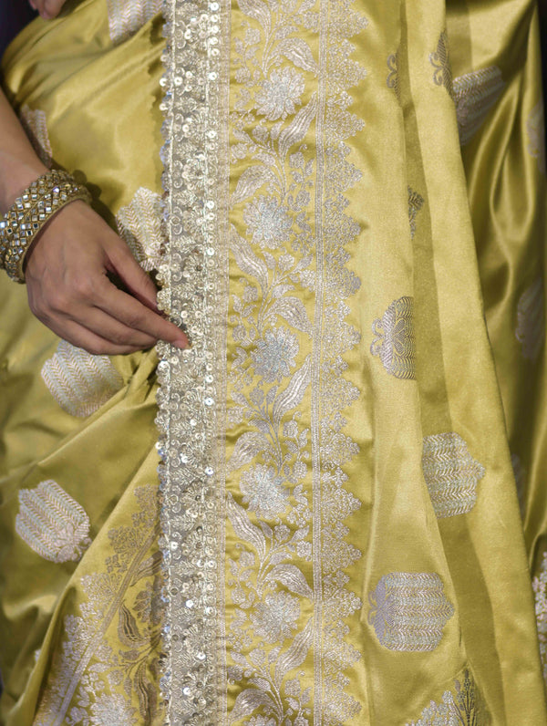 Banarasee Handloom Mashru Silk Saree With Sona Rupa Zari Work Border & Lace-Light Yellow