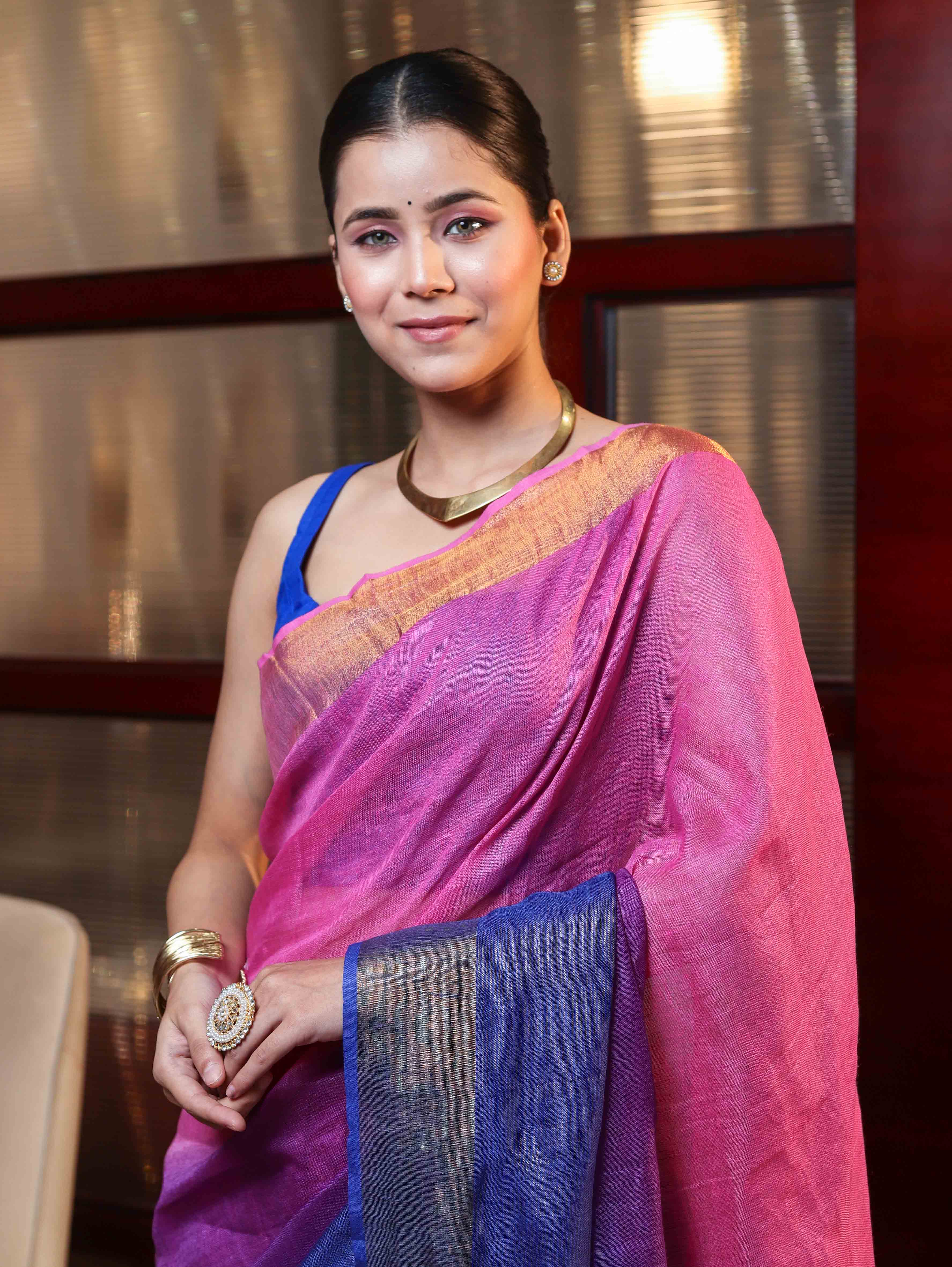 Banarasee Handloom Pure Linen Saree With Gold Zari Border-Multicolor
