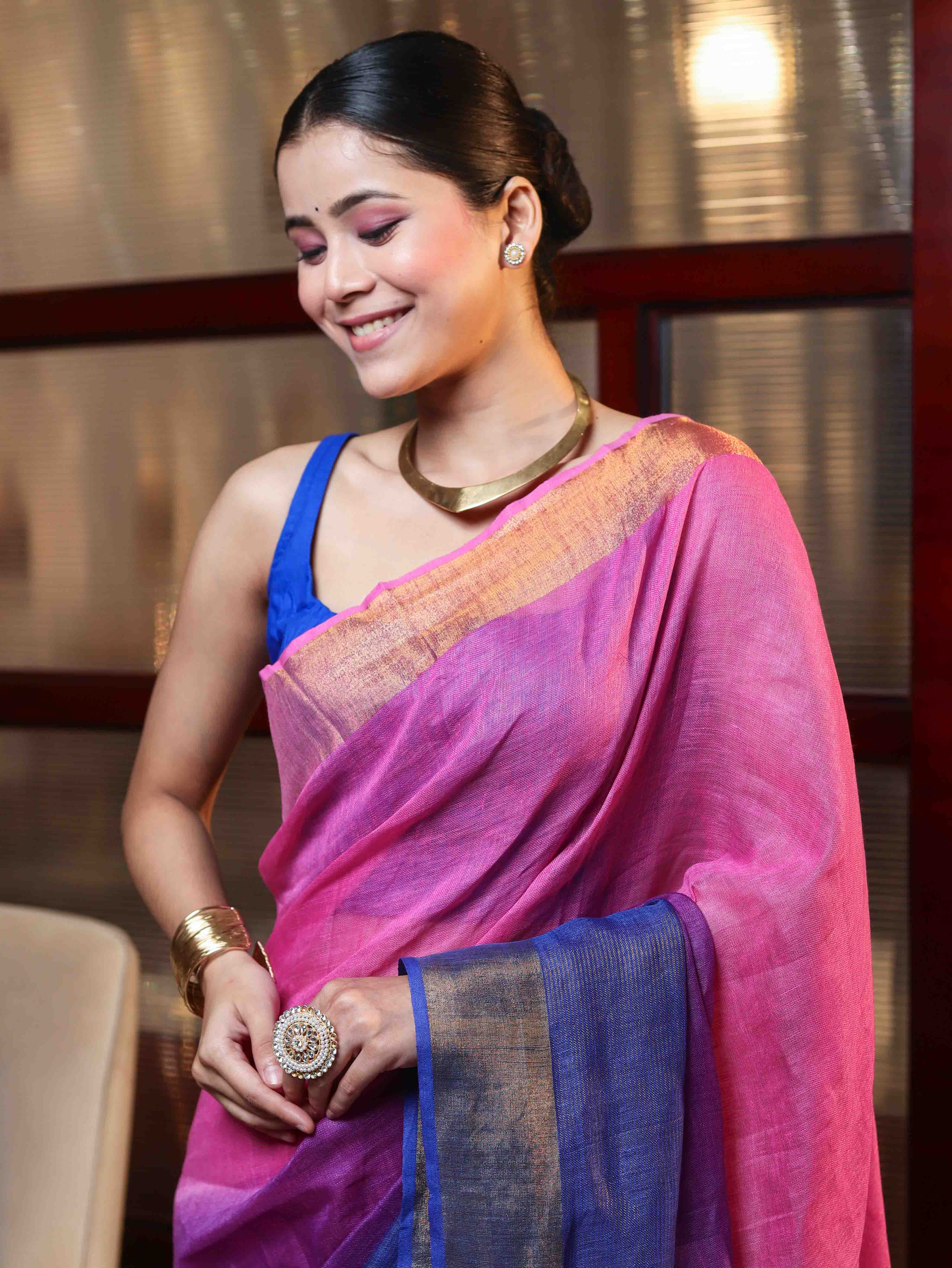 Banarasee Handloom Pure Linen Saree With Gold Zari Border-Multicolor