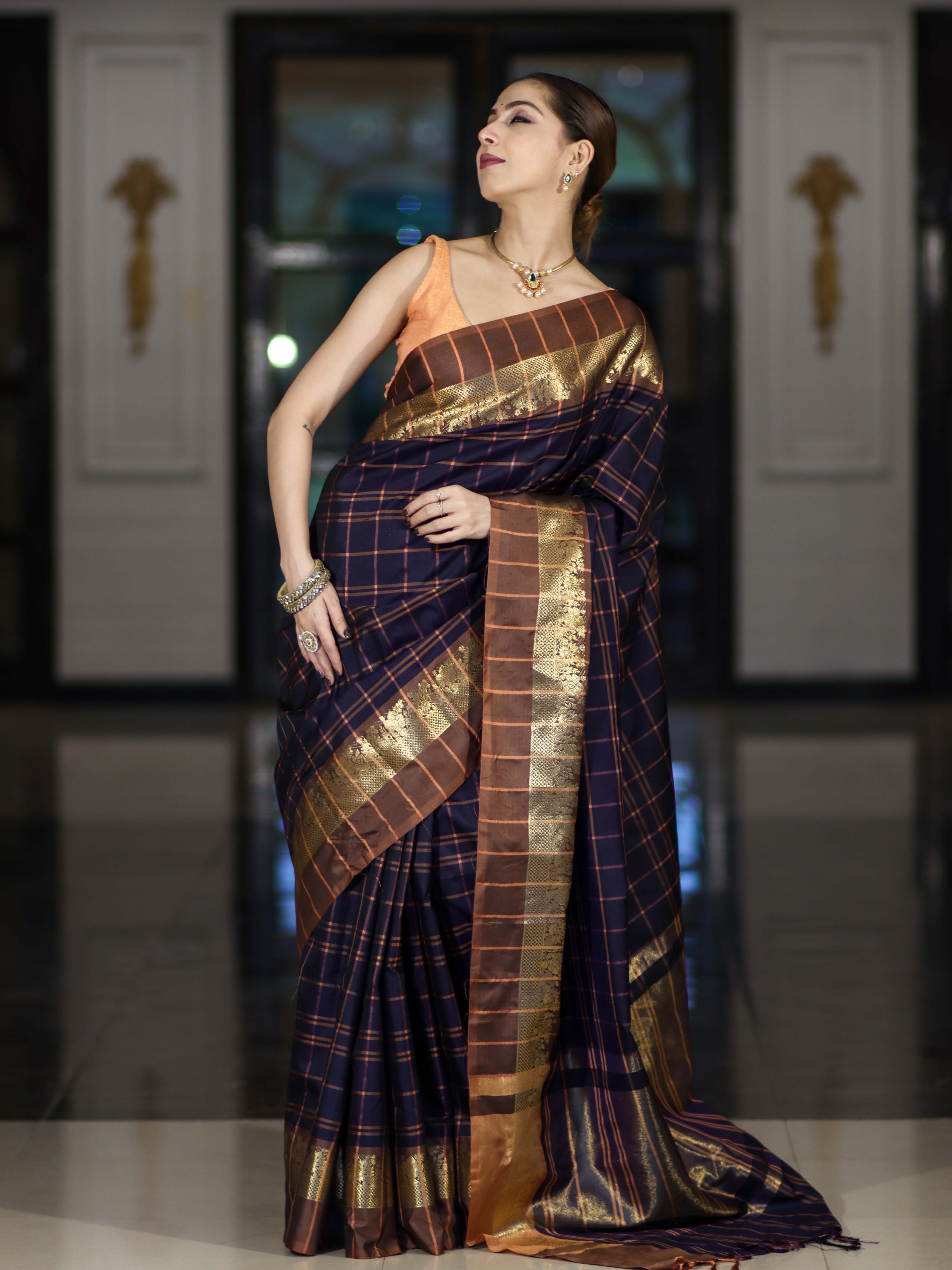Banarasee Handloom Semi Silk Saree With Checks Pattern & Contrast Border-Violet & Brown