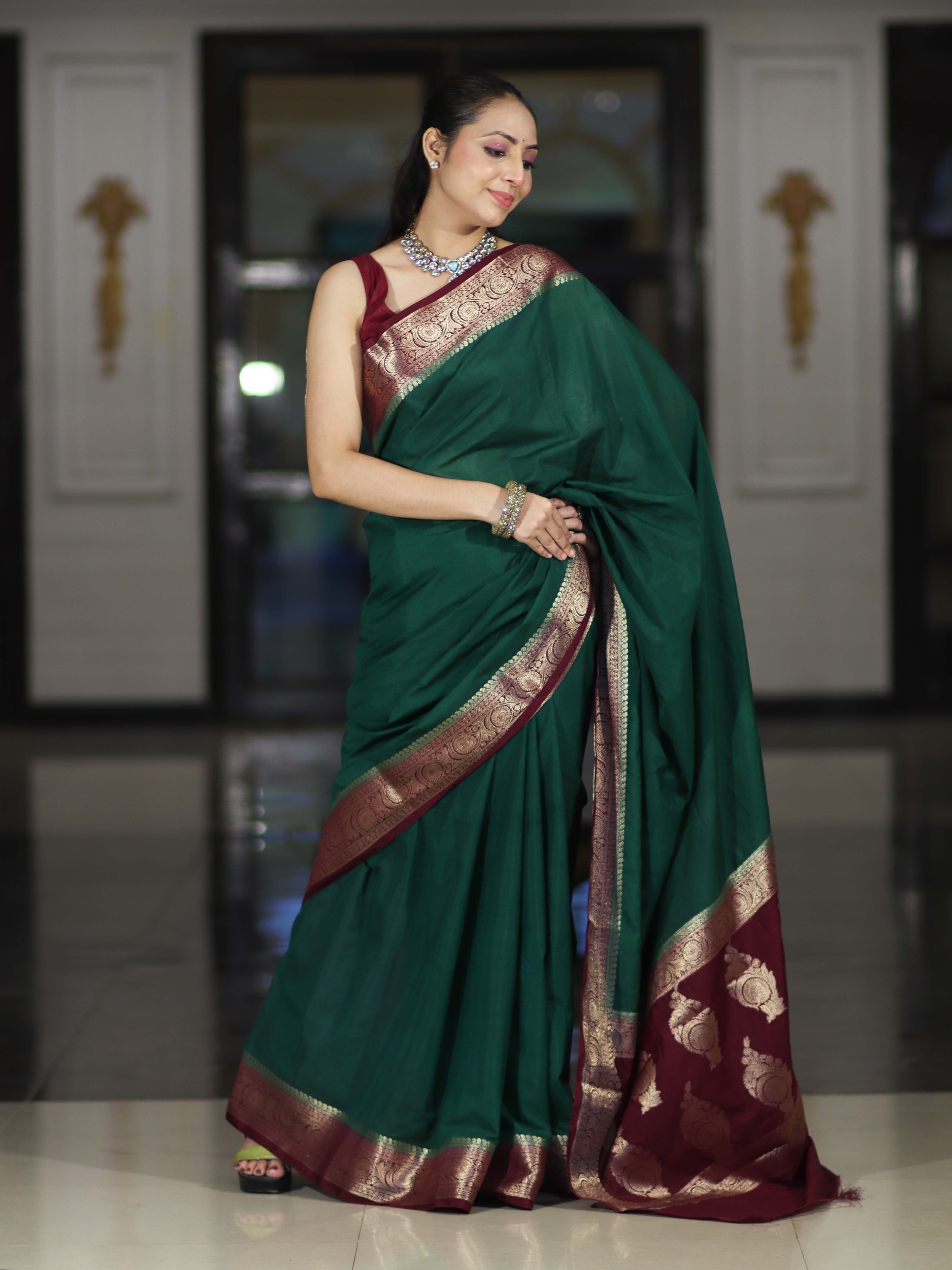 Banarasee Handloom Plain Semi Silk Saree With Zari Woven Contrast Border-Green & Maroon