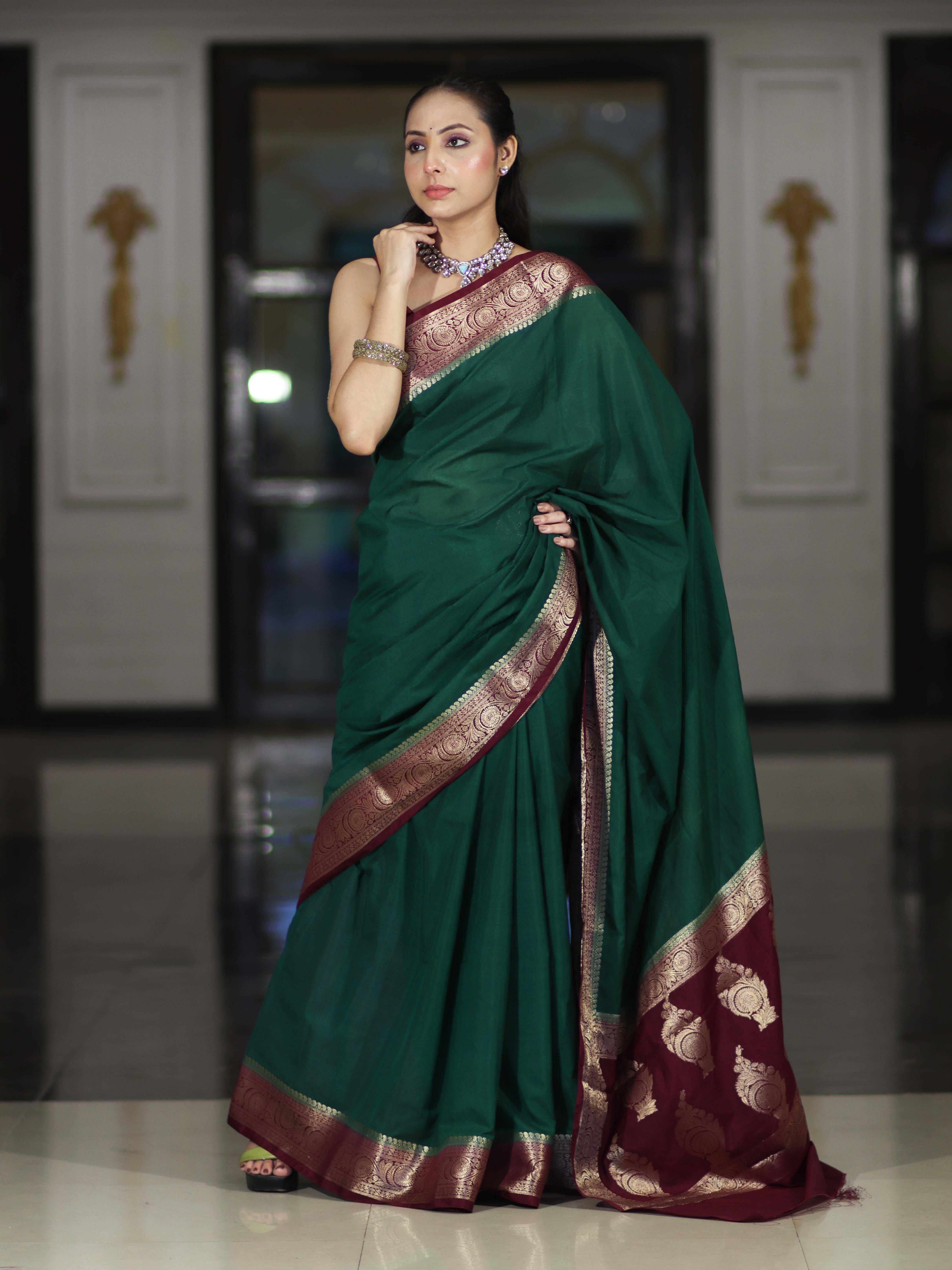 Banarasee Handloom Plain Semi Silk Saree With Zari Woven Contrast Border-Green & Maroon