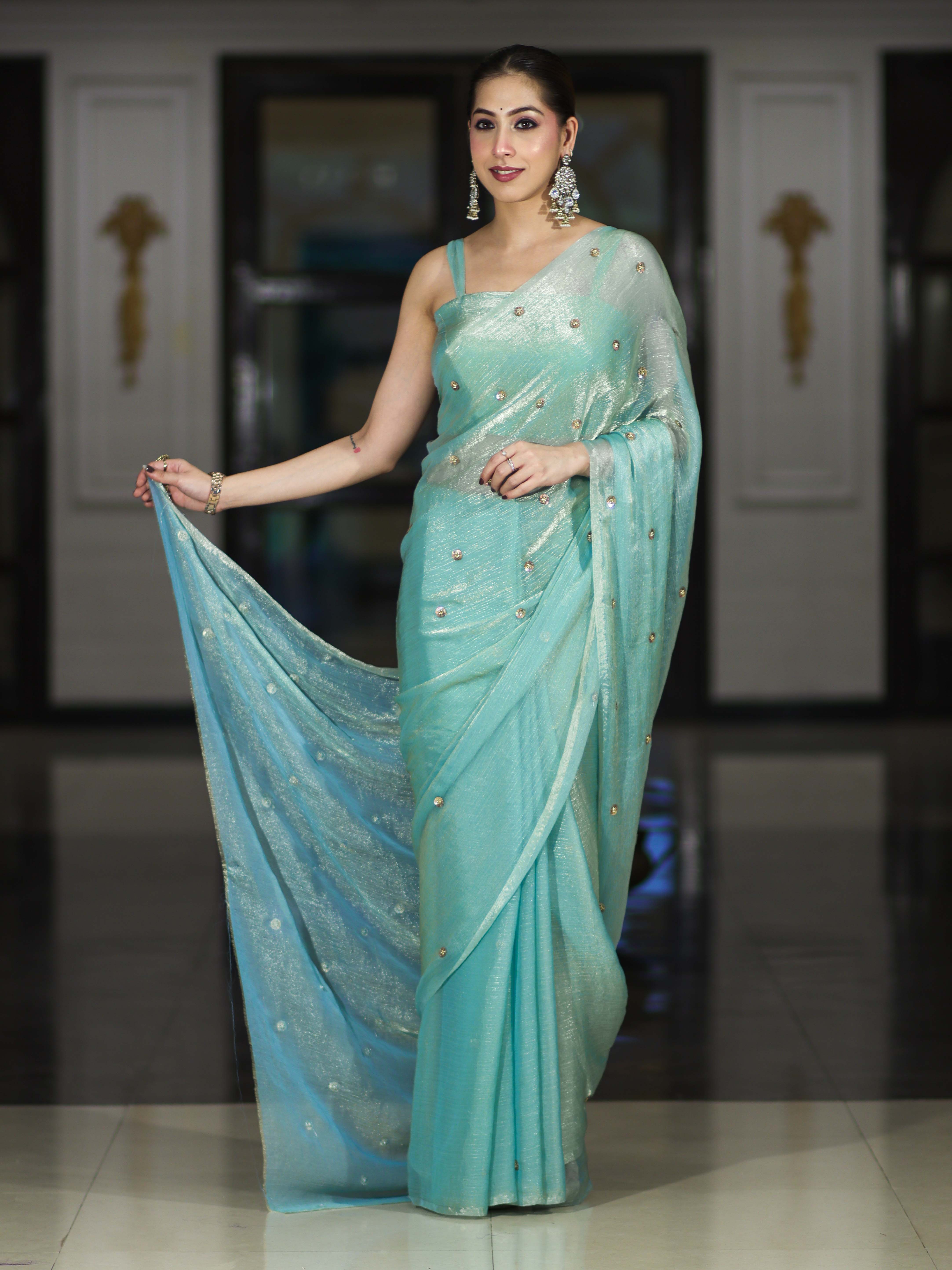 Banarasee Handwoven Dual Shaded Chiffon Saree With Aari Motifs-Light Green