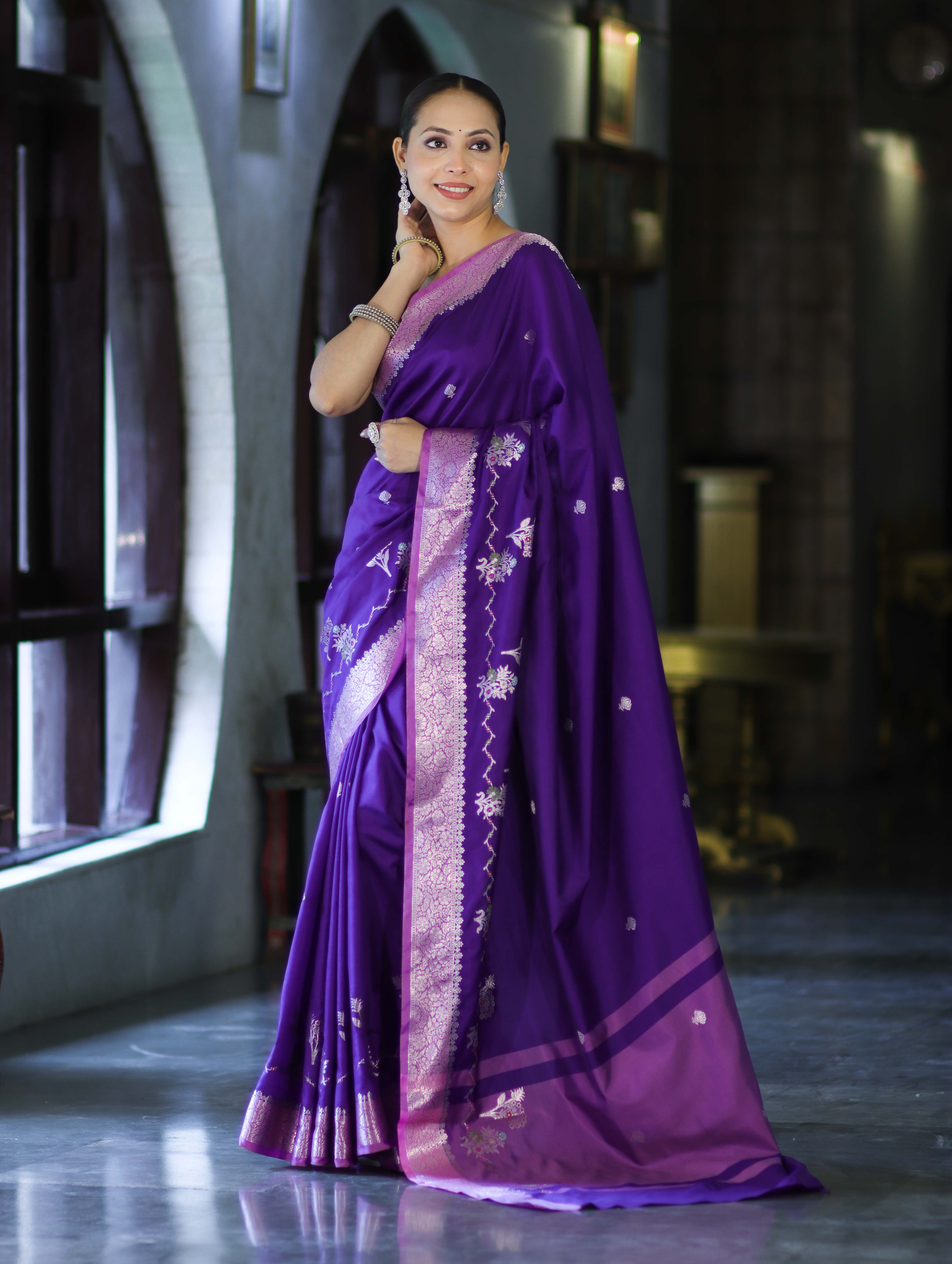 Banarasee Handloom Semi Silk Saree With Zari Design & Contrast Border-Violet