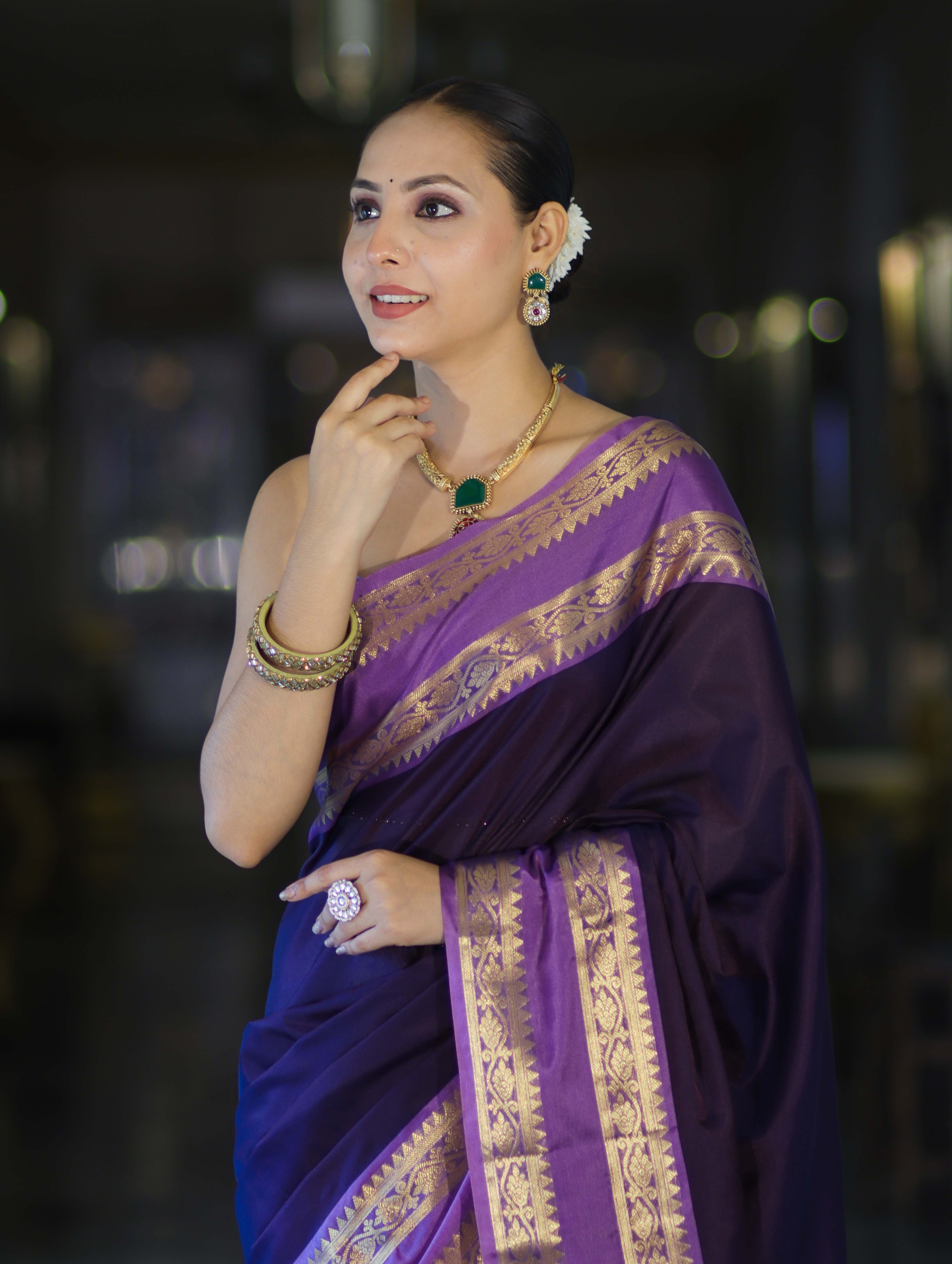 Banarasee Handloom Plain Semi Silk Saree With Contrast Temple Border-Violet