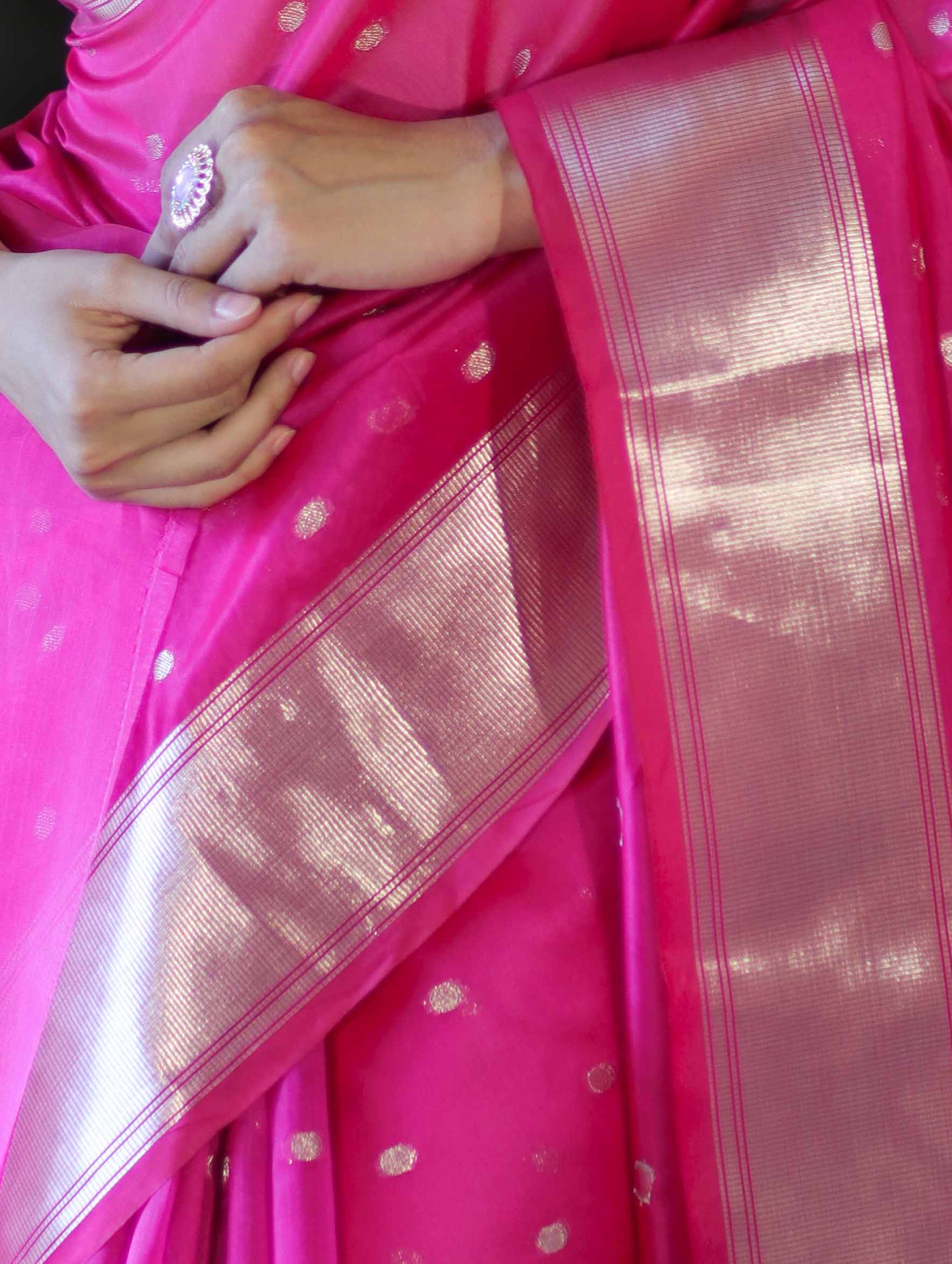 Banarasee Handloom Tissue Saree With Zari Buti Design & Border-Pink