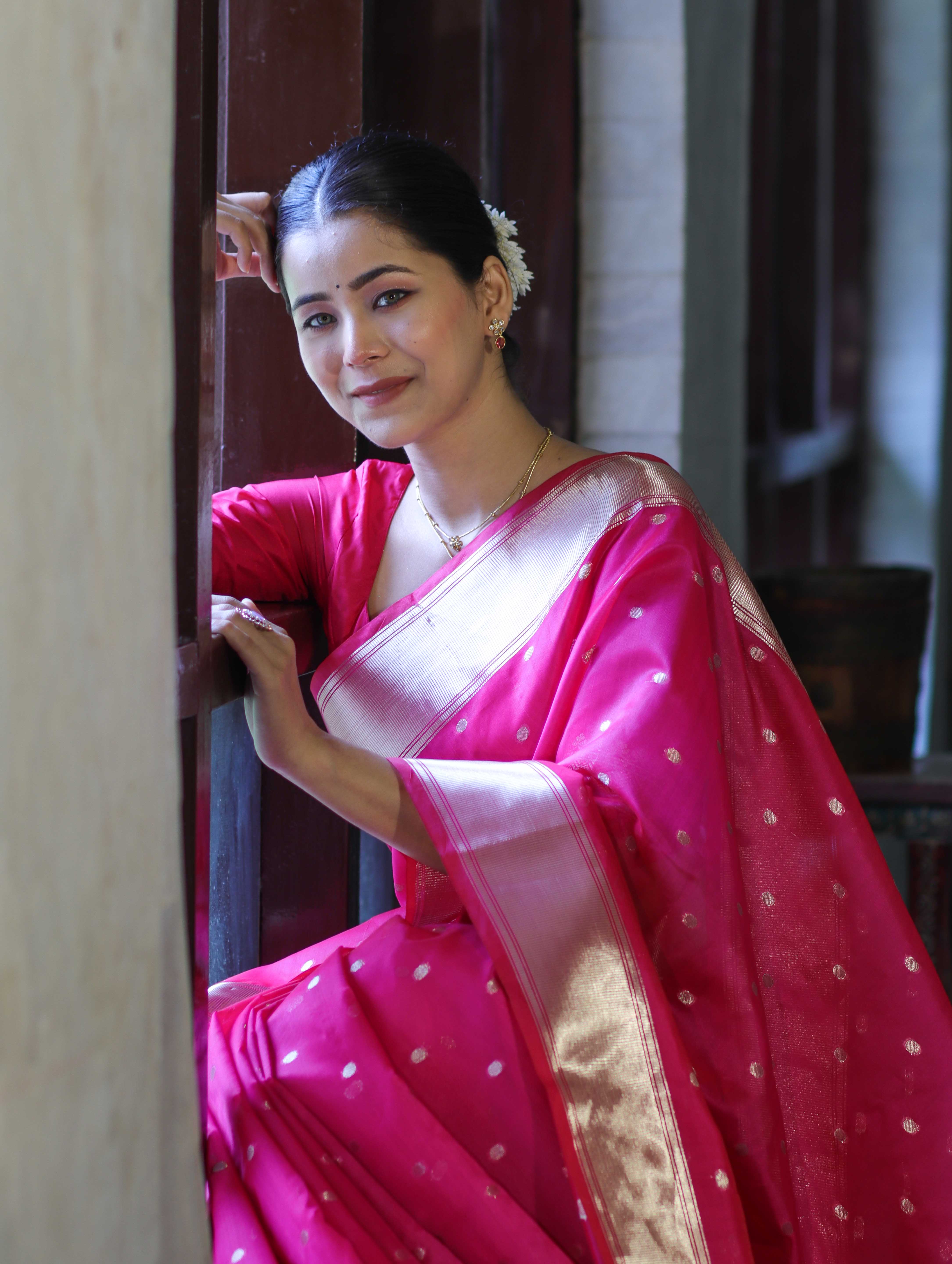 Banarasee Handloom Tissue Saree With Zari Buti Design & Border-Pink