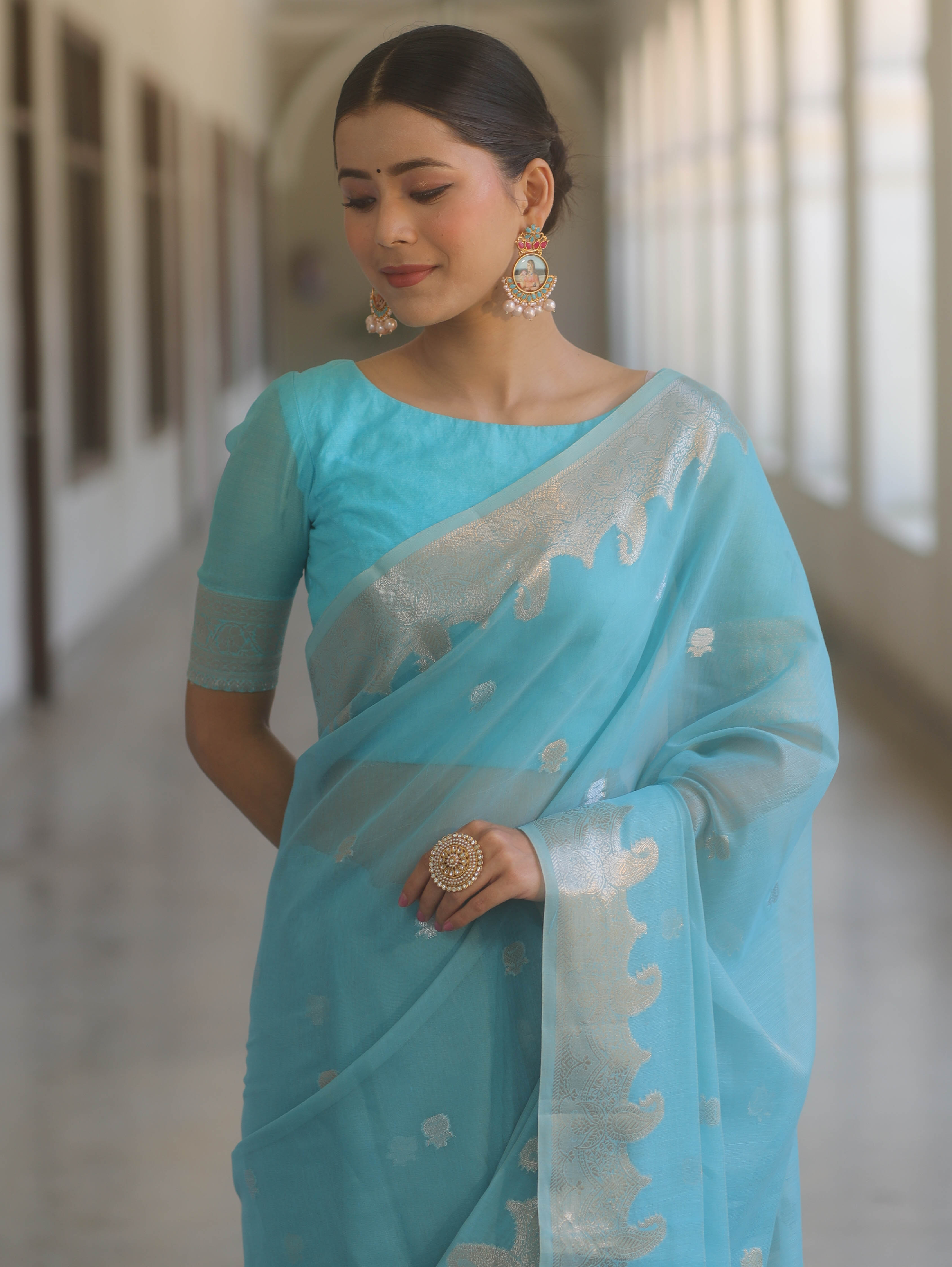 Banarasee Handwoven Silk Cotton Silk Saree Zari Buti & Border-Light Blue