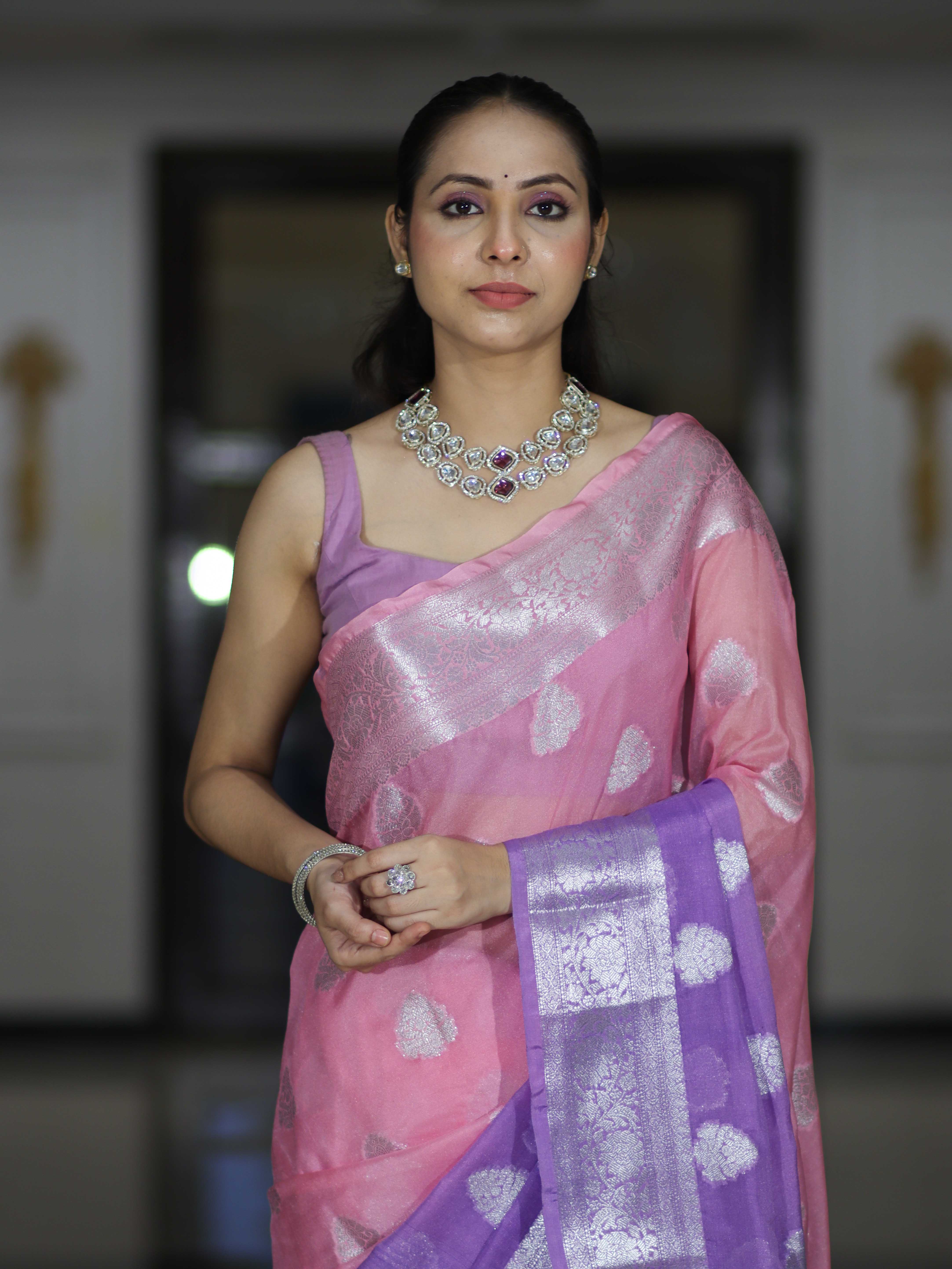 Banarasee Handwoven Dual Color Semi-Chiffon Saree With Zari Work-Lavender & Pink