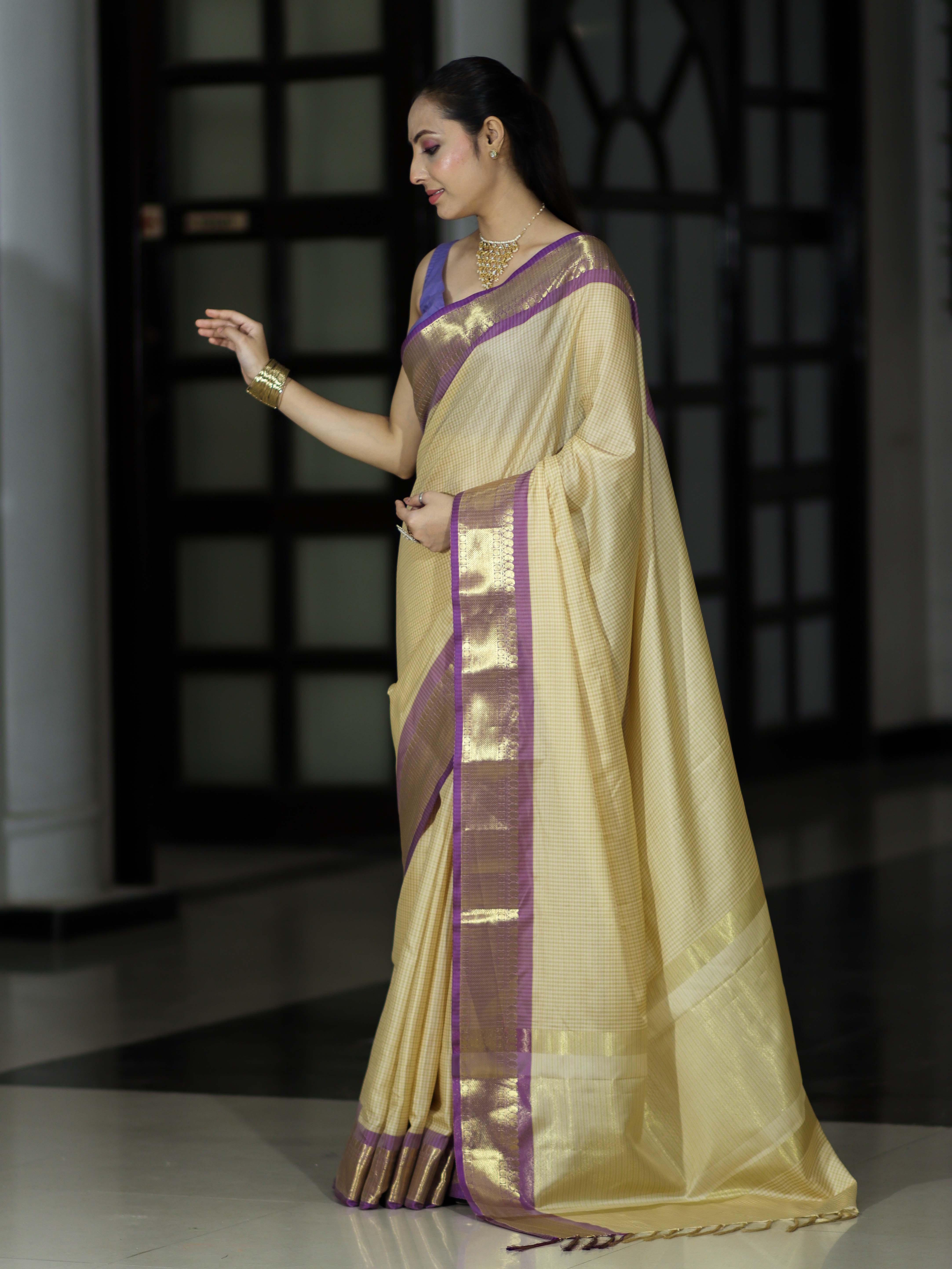 Banarasee Handloom Semi Silk Saree With Checks Pattern & Contrast Border-Light Yellow & Lavender