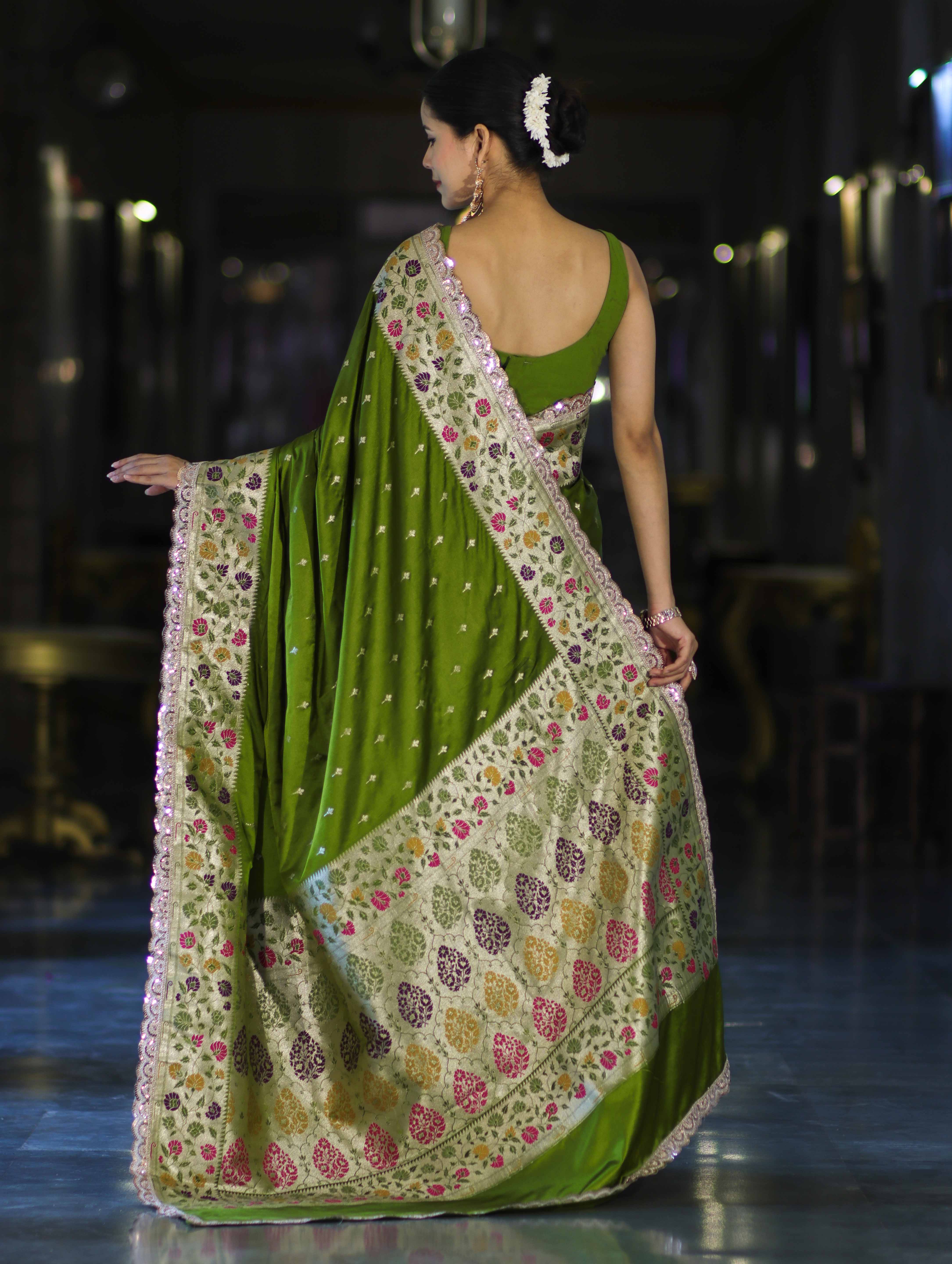 Banarasee Handloom Mashru Silk Saree With Buti Design Meenadar Border & Pallu-Green