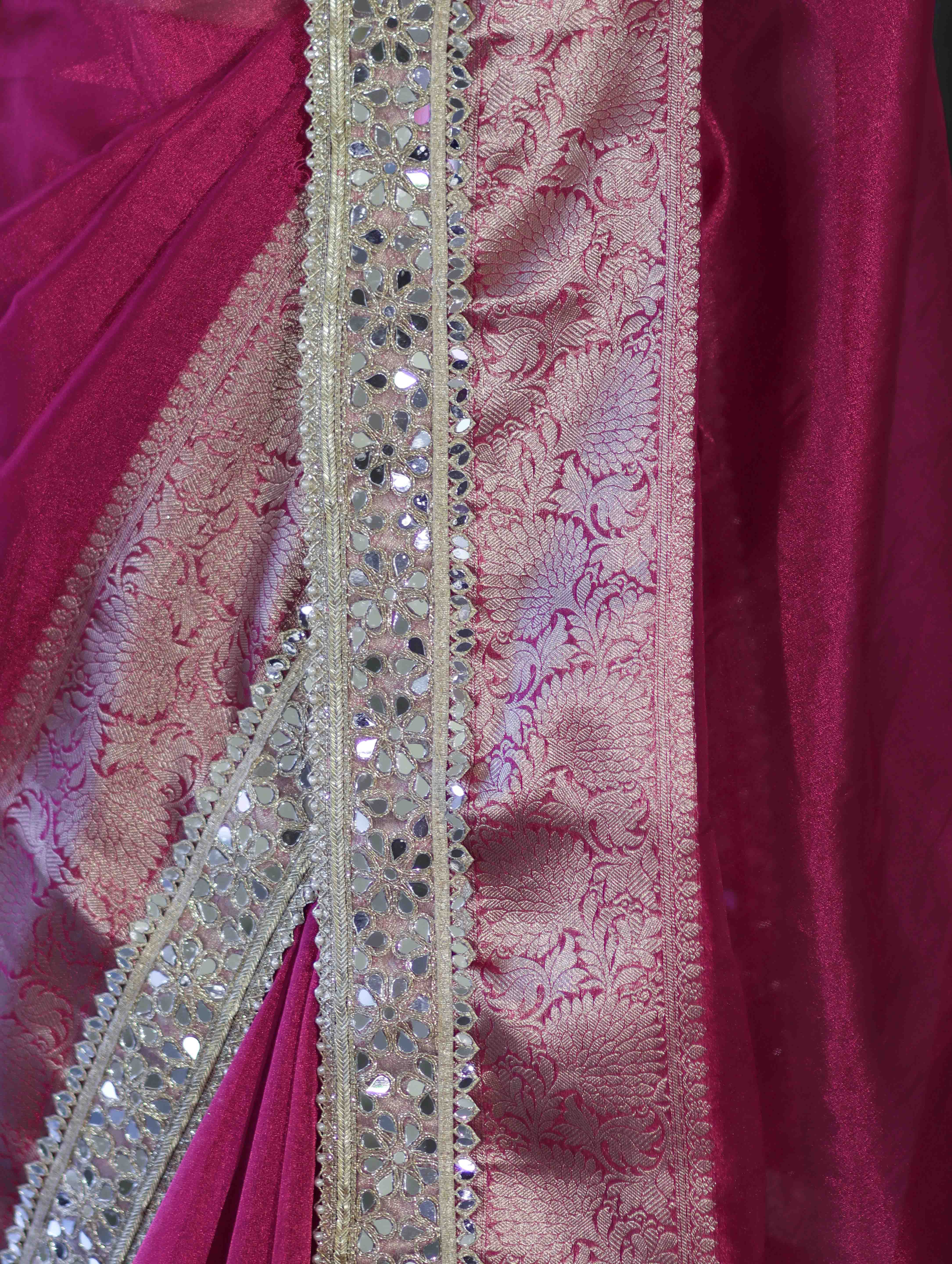 Banarasee Handwoven Tissue Saree With Floral Zari Border & Mirror Work Lace–Magenta