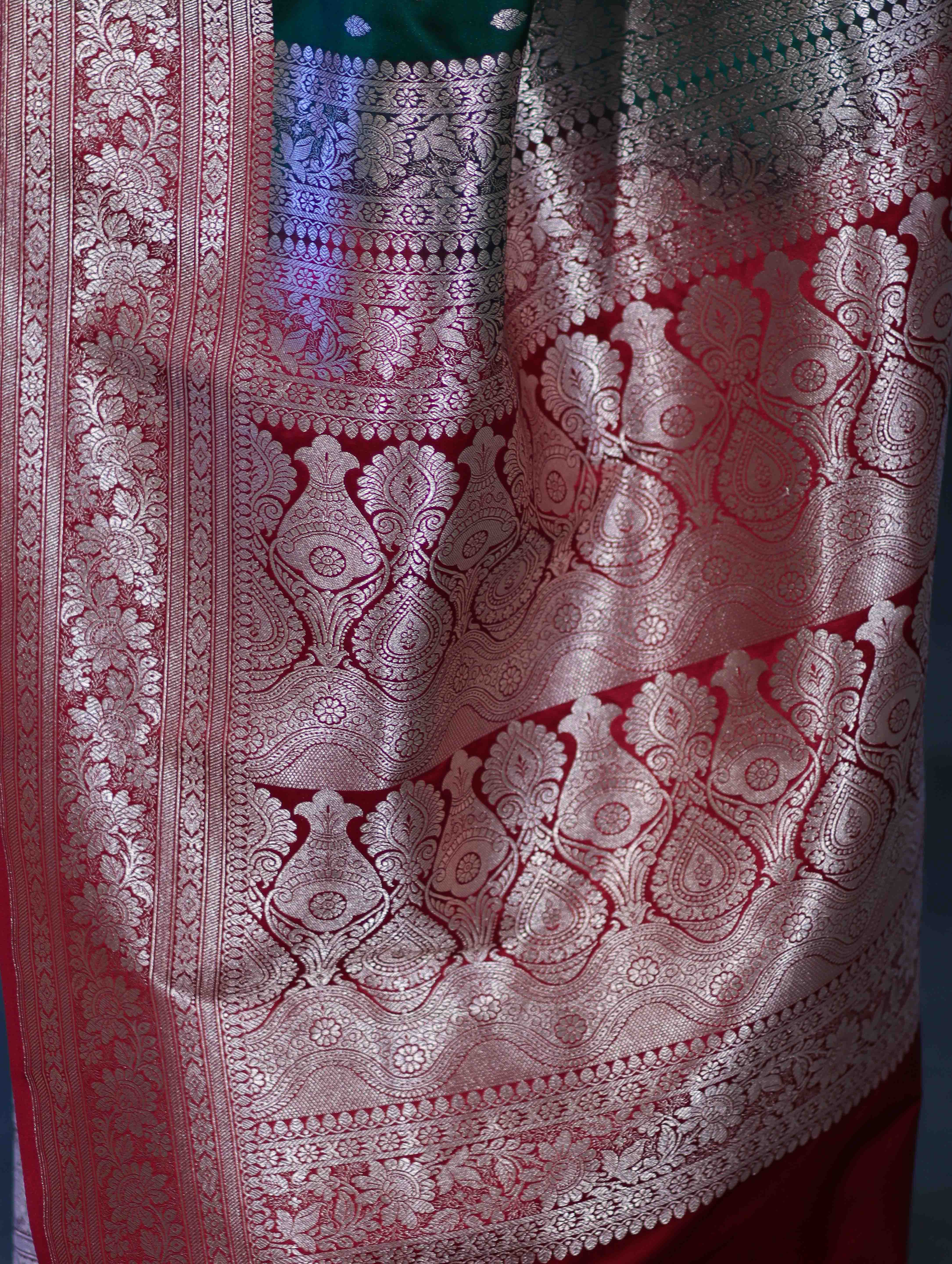 Banarasee Handloom Semi Katan Saree With Zari Buti Design & Contrast Border-Green & Maroon