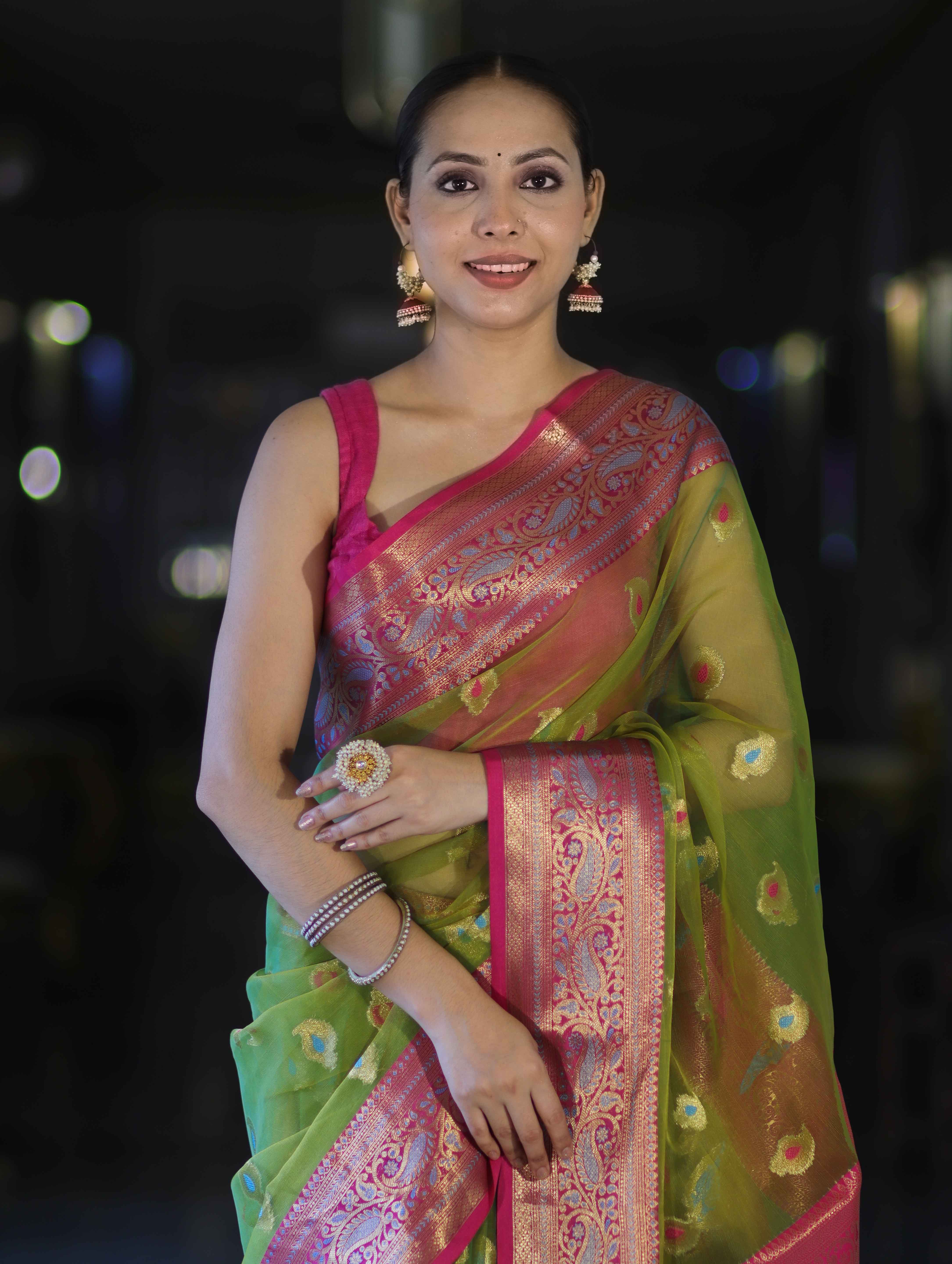 Banarasee Dual Tone Organza Mix Saree With Resham Zari Work & Contrast Border-Green & Pink