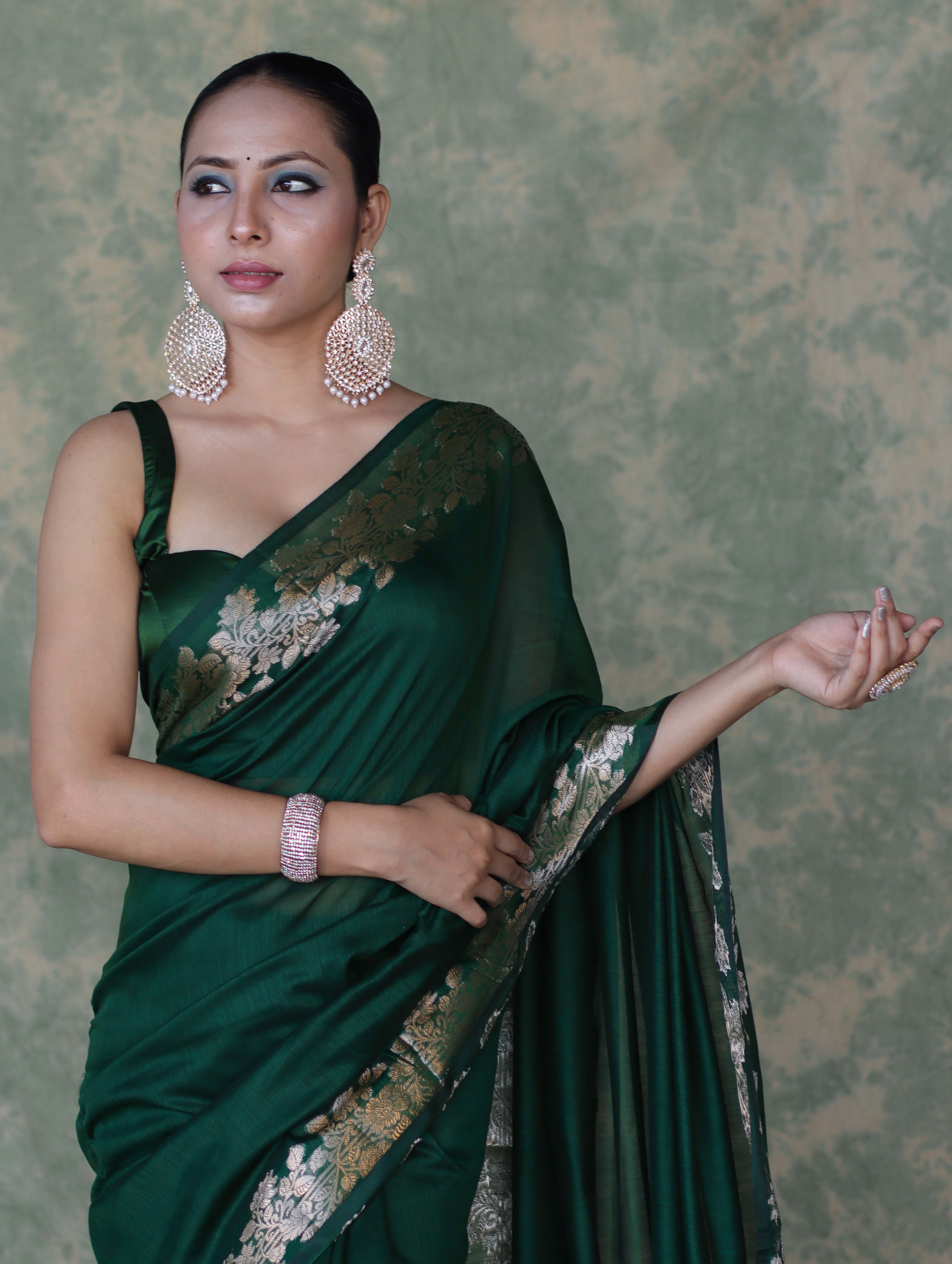 Banarasee Handloom Cotton Silk Plain Saree With Gold Zari Border-Deep Green