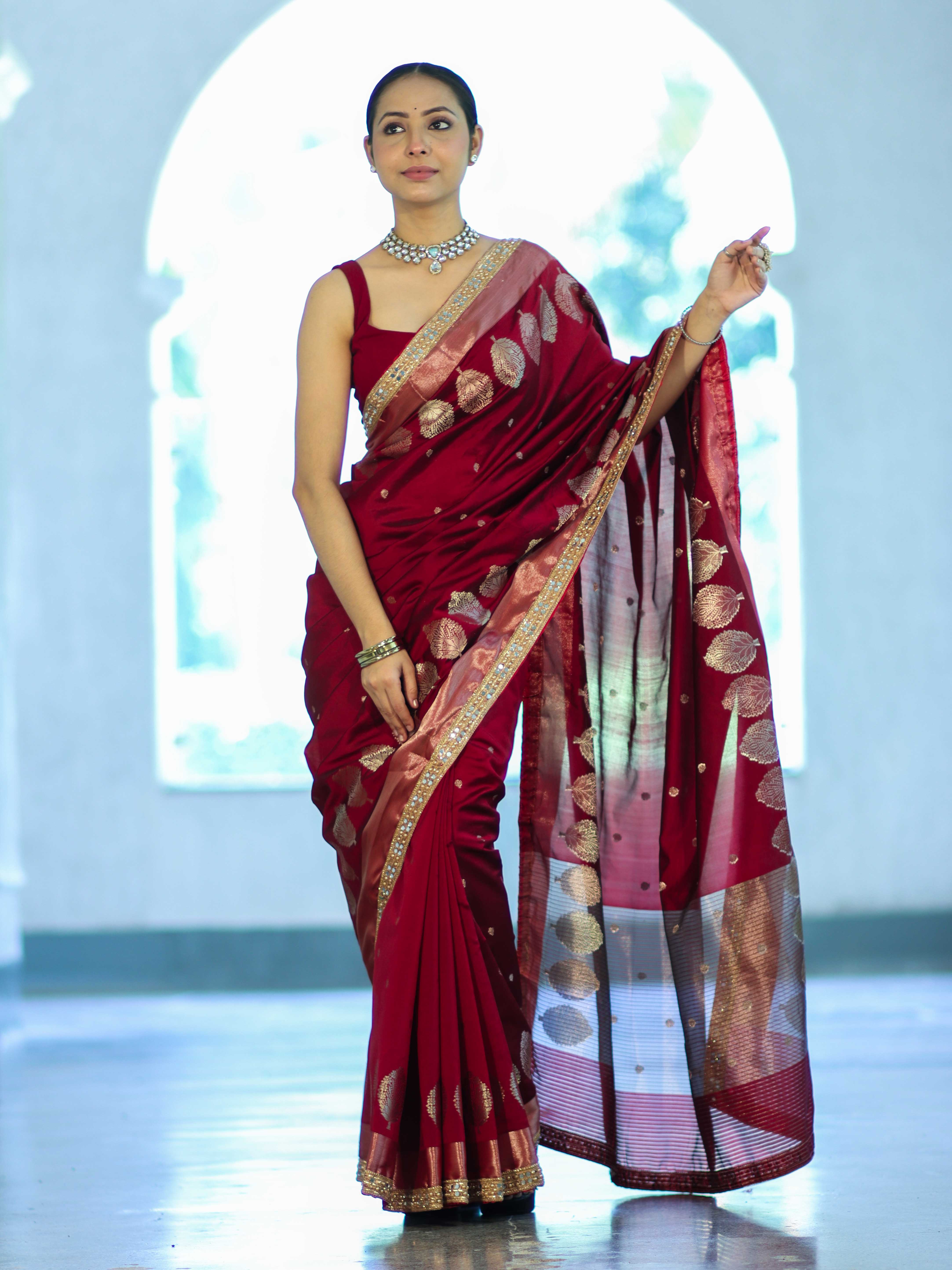 Banarasee Handloom Semi Silk Saree With Sona Rupa Zari Buti Design & Lace Border-Maroon