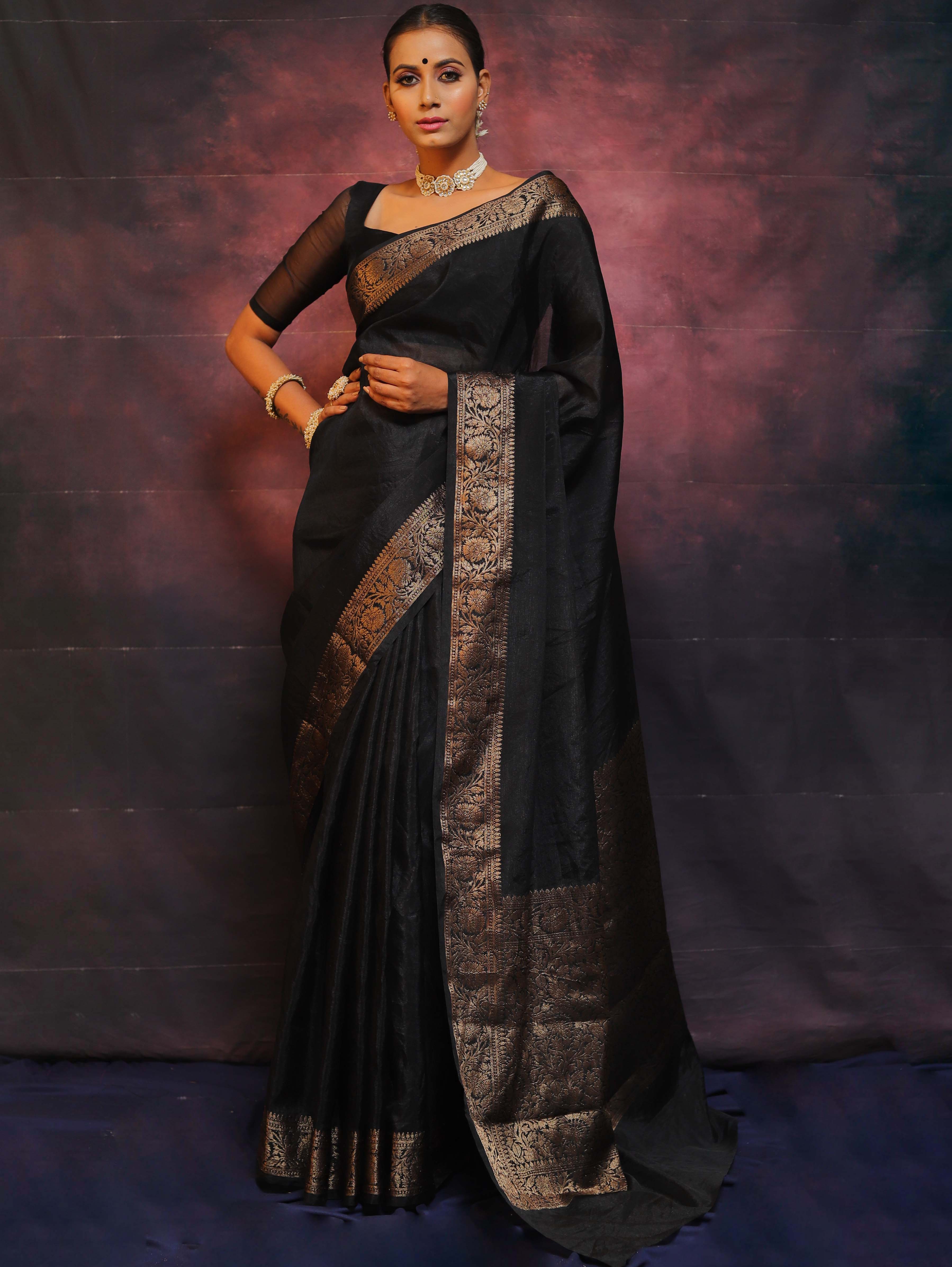 Banarasee Handwoven Semi Silk Plain Saree With Zari Border-Black