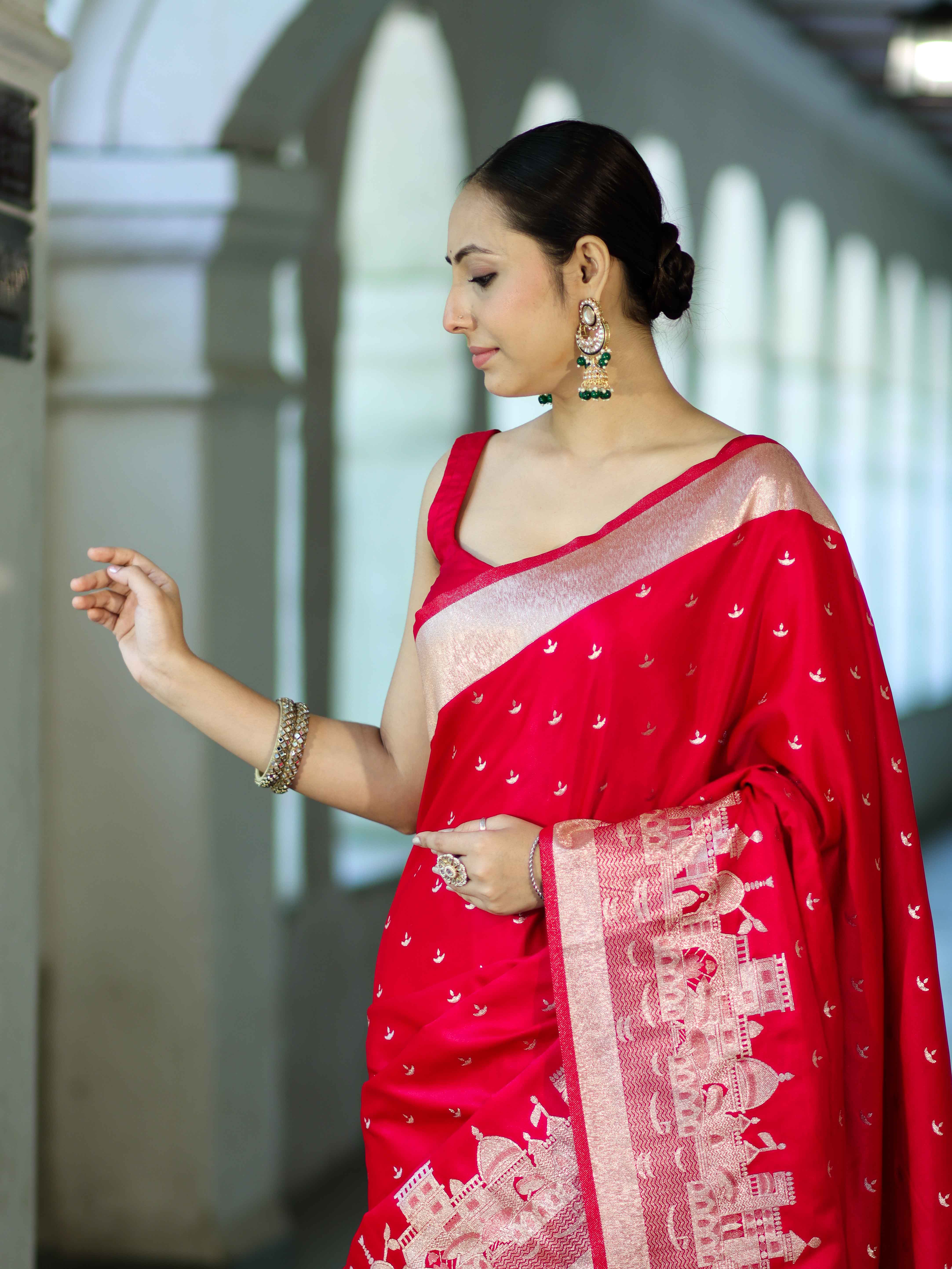 Banarasee Handloom Soft Silk Saree With Diya Design & Ganga Ghat Zari Border-Red (Pink Tone)