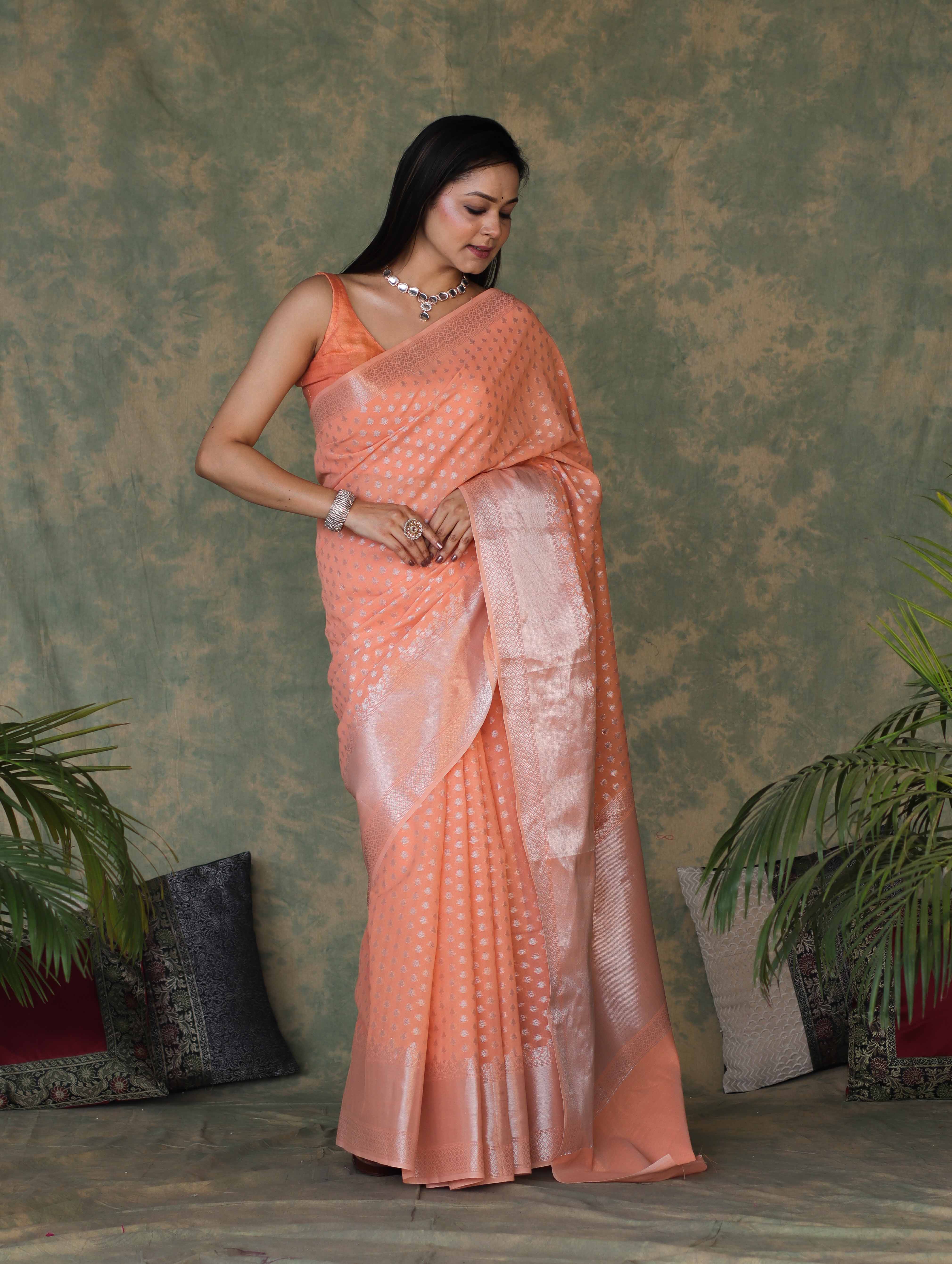Banarasee Handloom Cotton Silk Saree With Silver Zari Buti Design & Broad Border-Peach